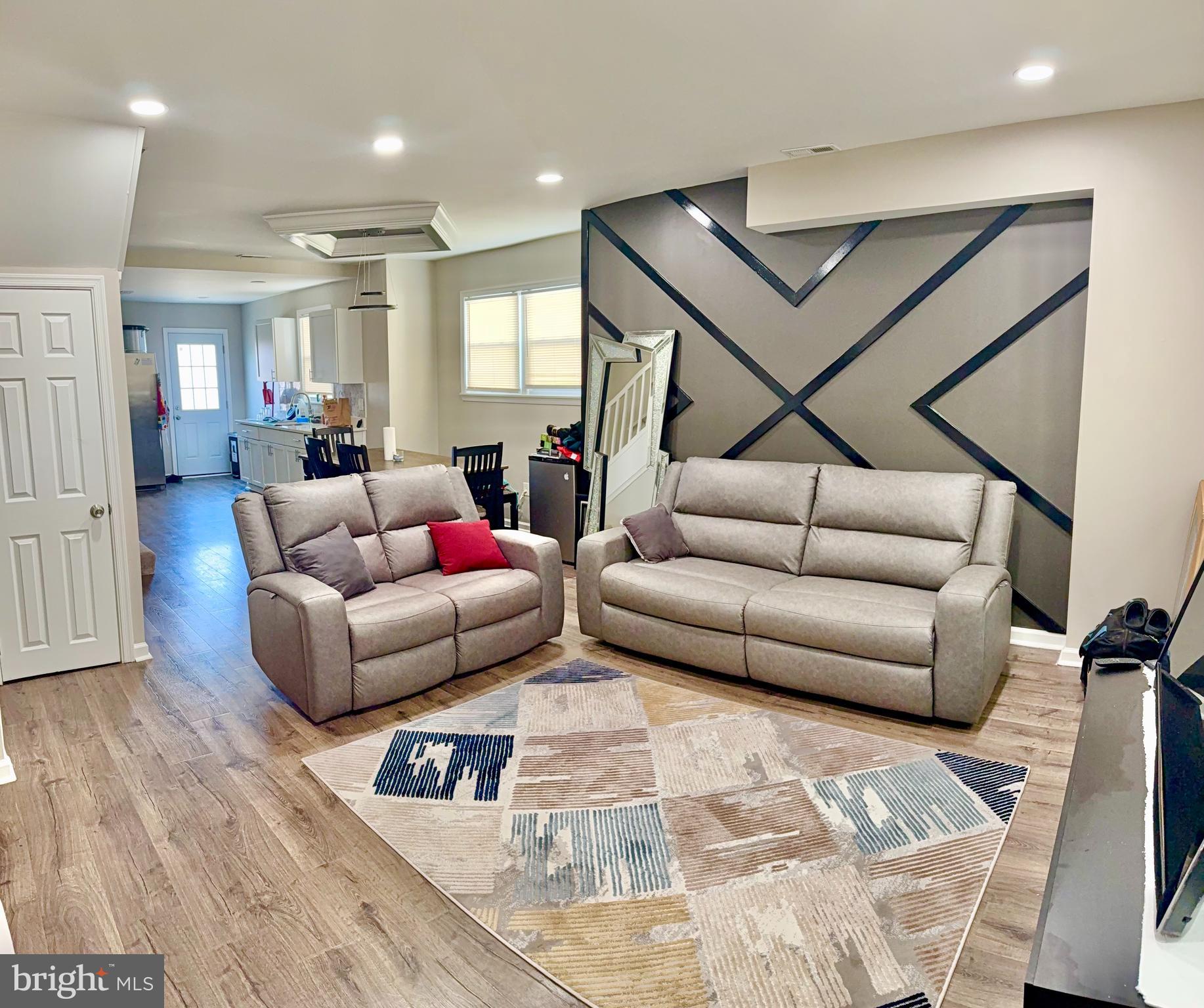 PIMLICO - Residential