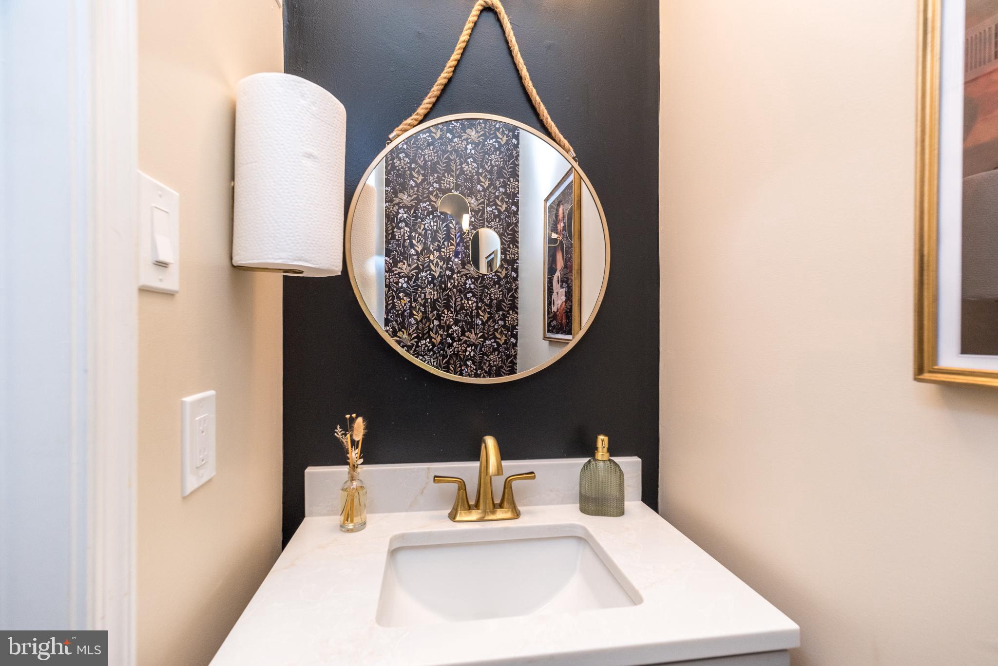 HAMPTON GREEN - Residential