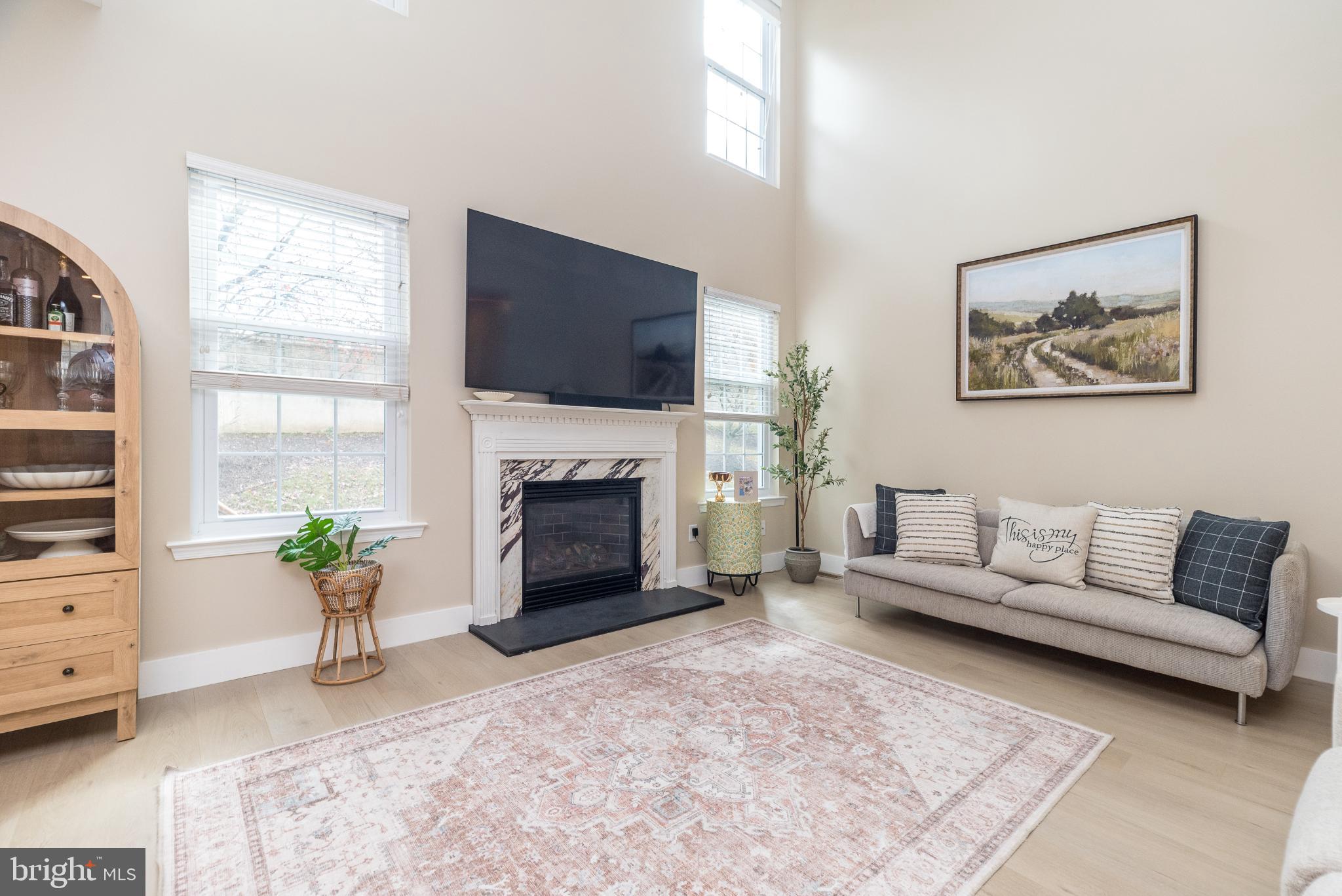 HAMPTON GREEN - Residential