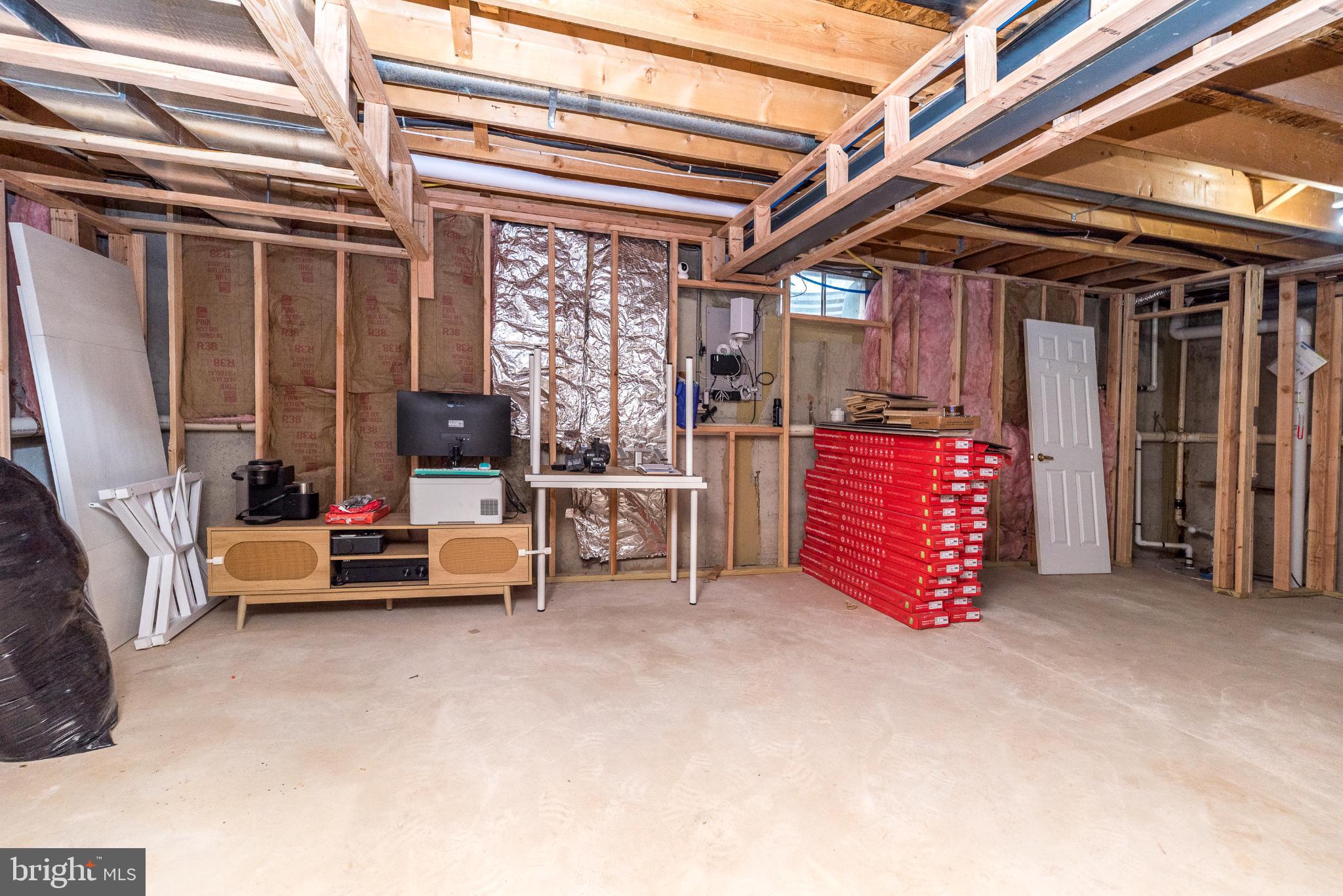 HAMPTON GREEN - Residential