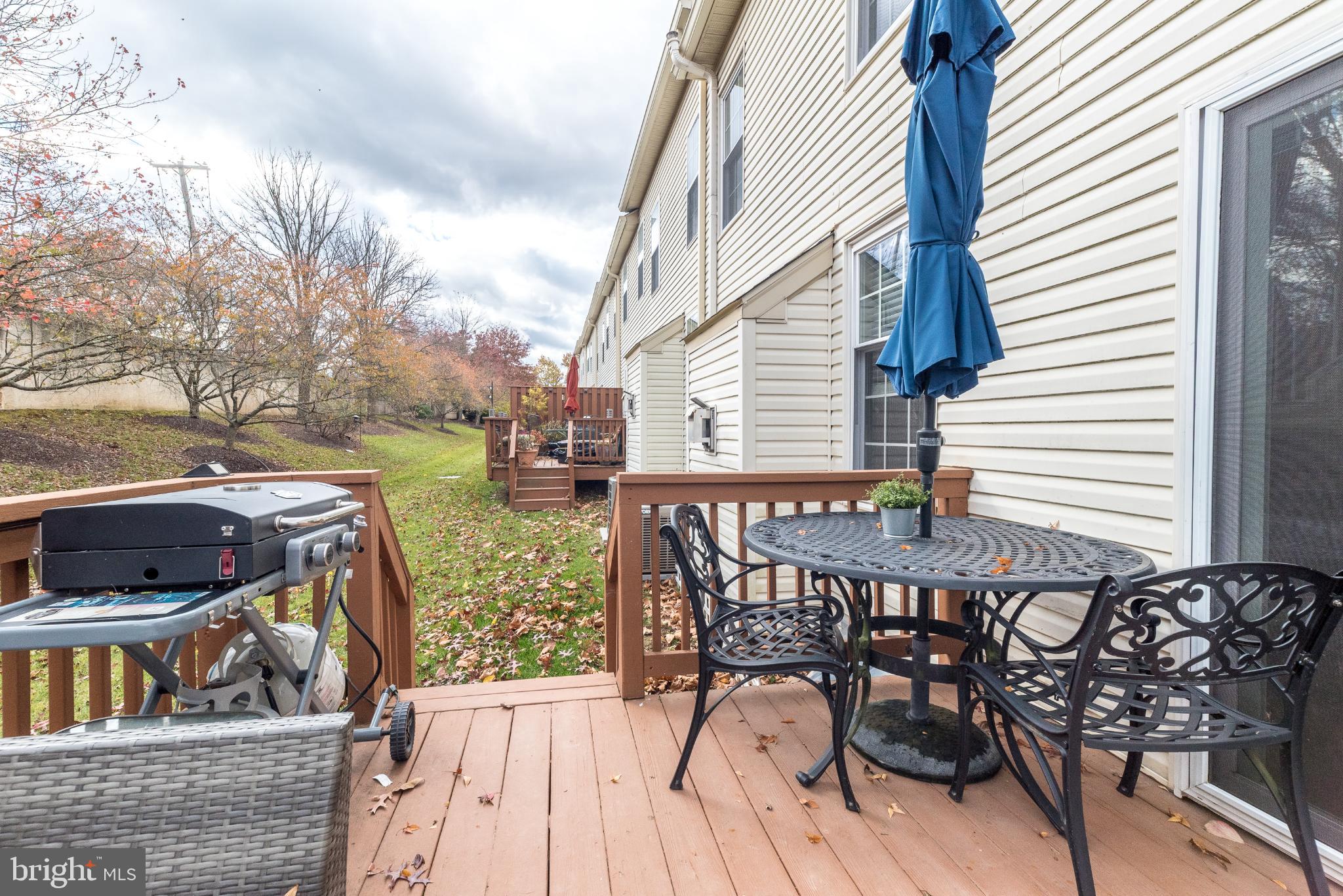 HAMPTON GREEN - Residential