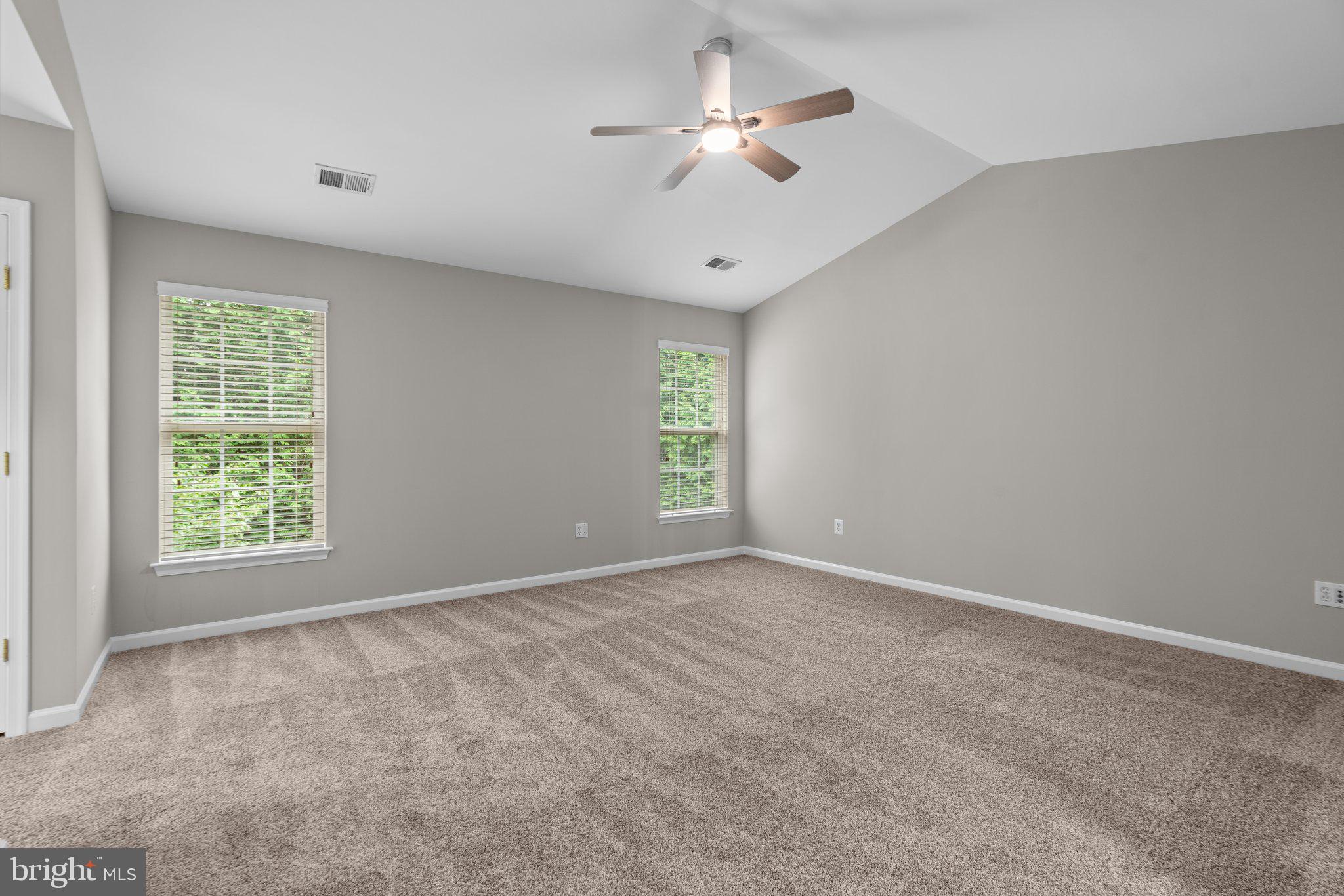 THE VISTAS AT WOODCLIFFE PARK - Residential