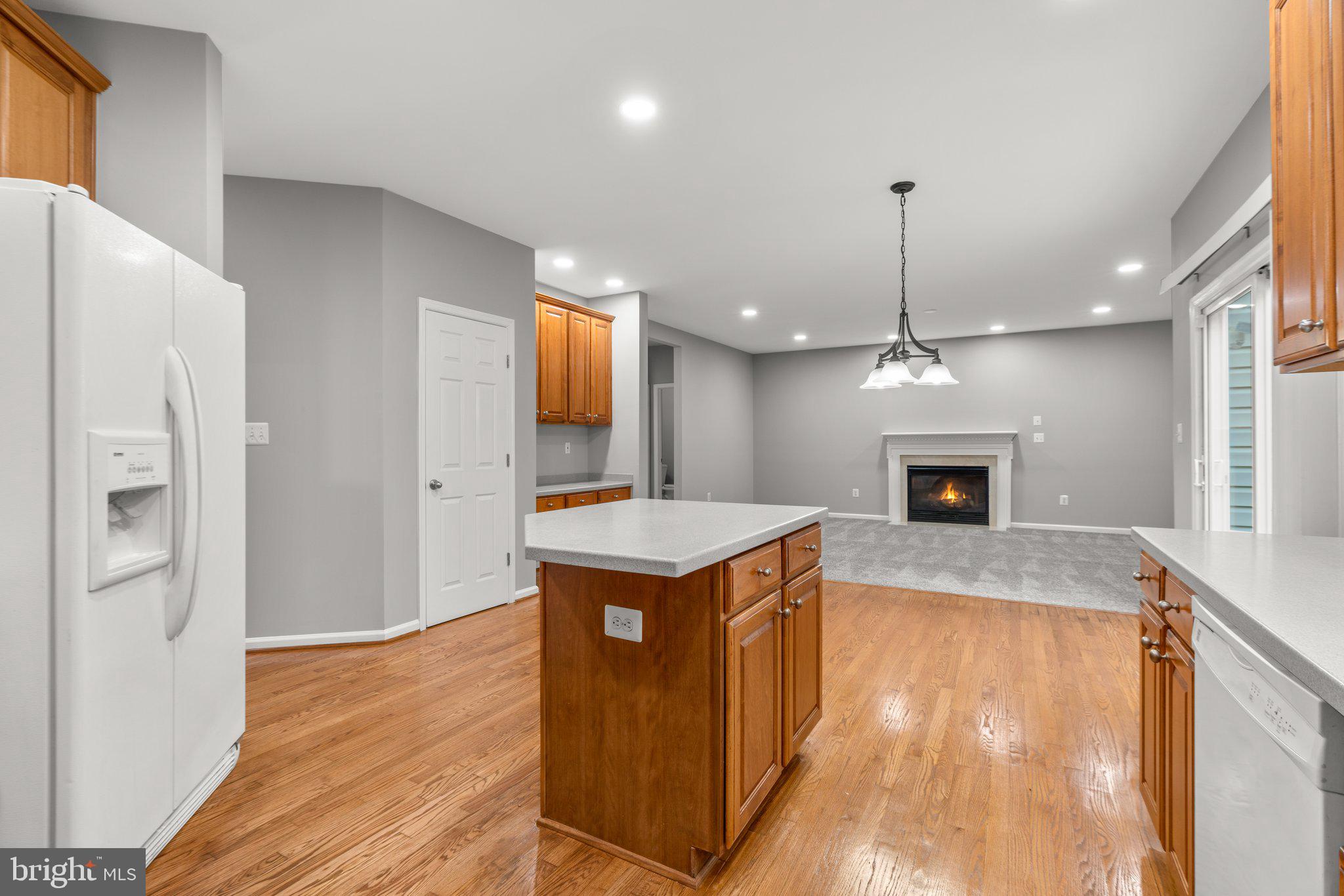 THE VISTAS AT WOODCLIFFE PARK - Residential