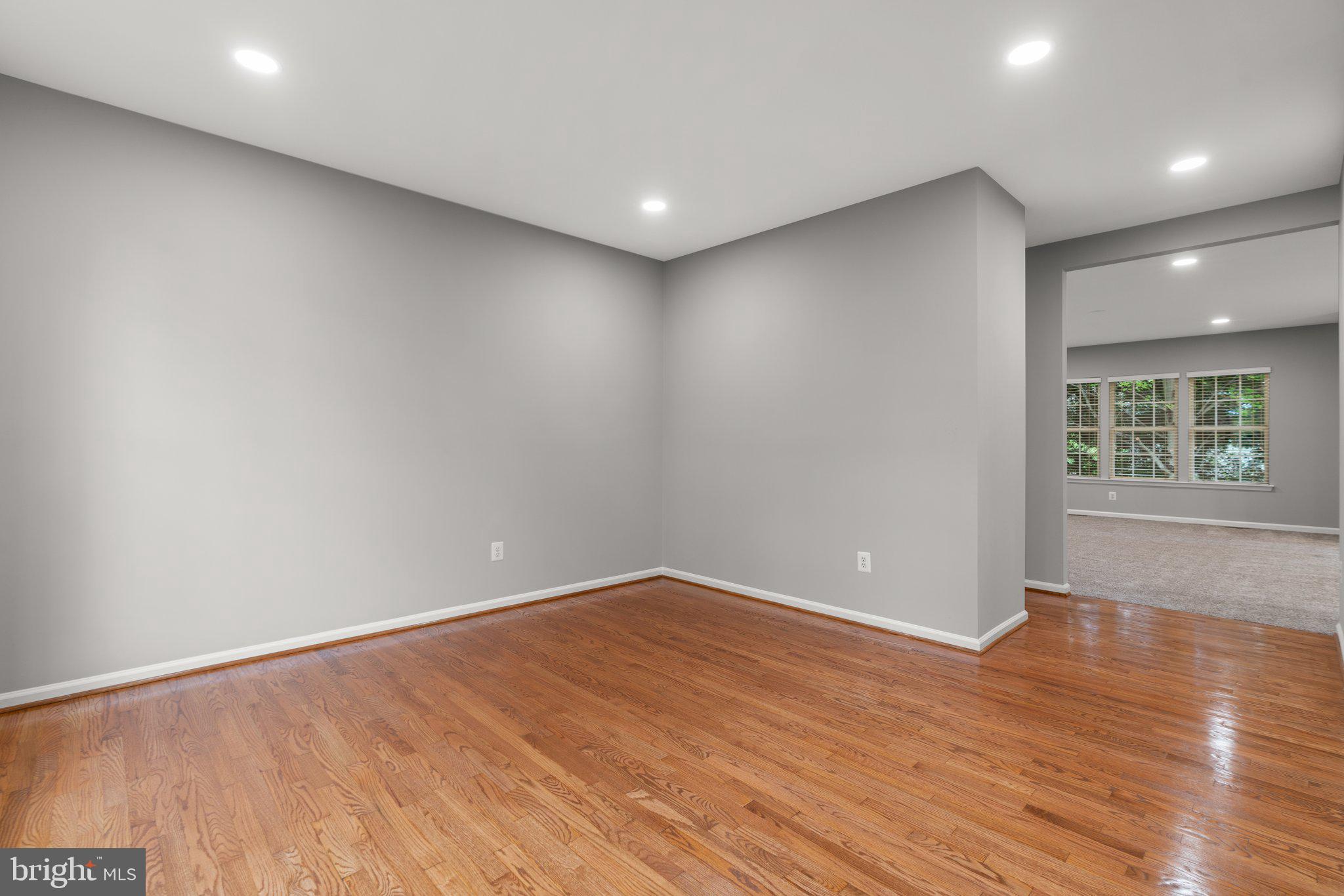 THE VISTAS AT WOODCLIFFE PARK - Residential