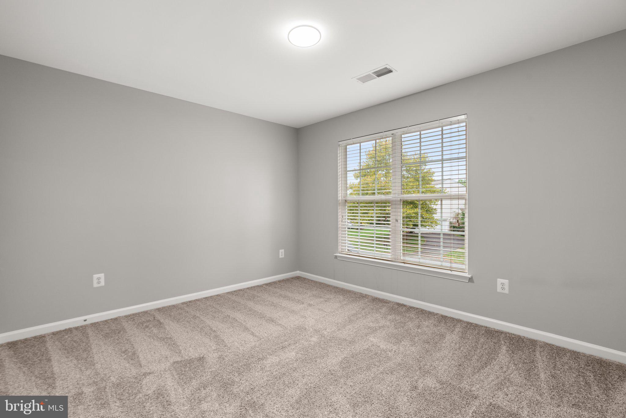 THE VISTAS AT WOODCLIFFE PARK - Residential