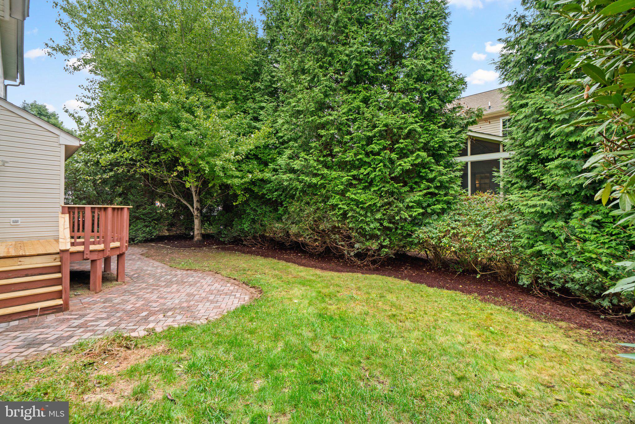 THE VISTAS AT WOODCLIFFE PARK - Residential