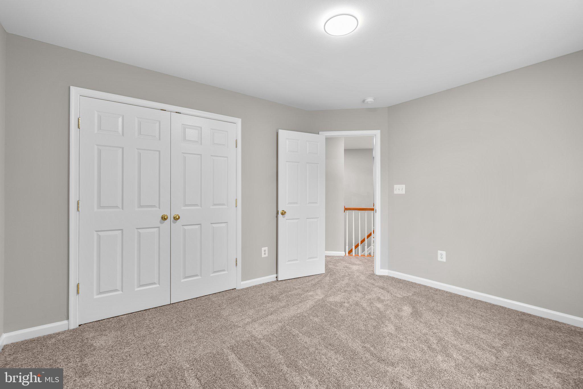 THE VISTAS AT WOODCLIFFE PARK - Residential