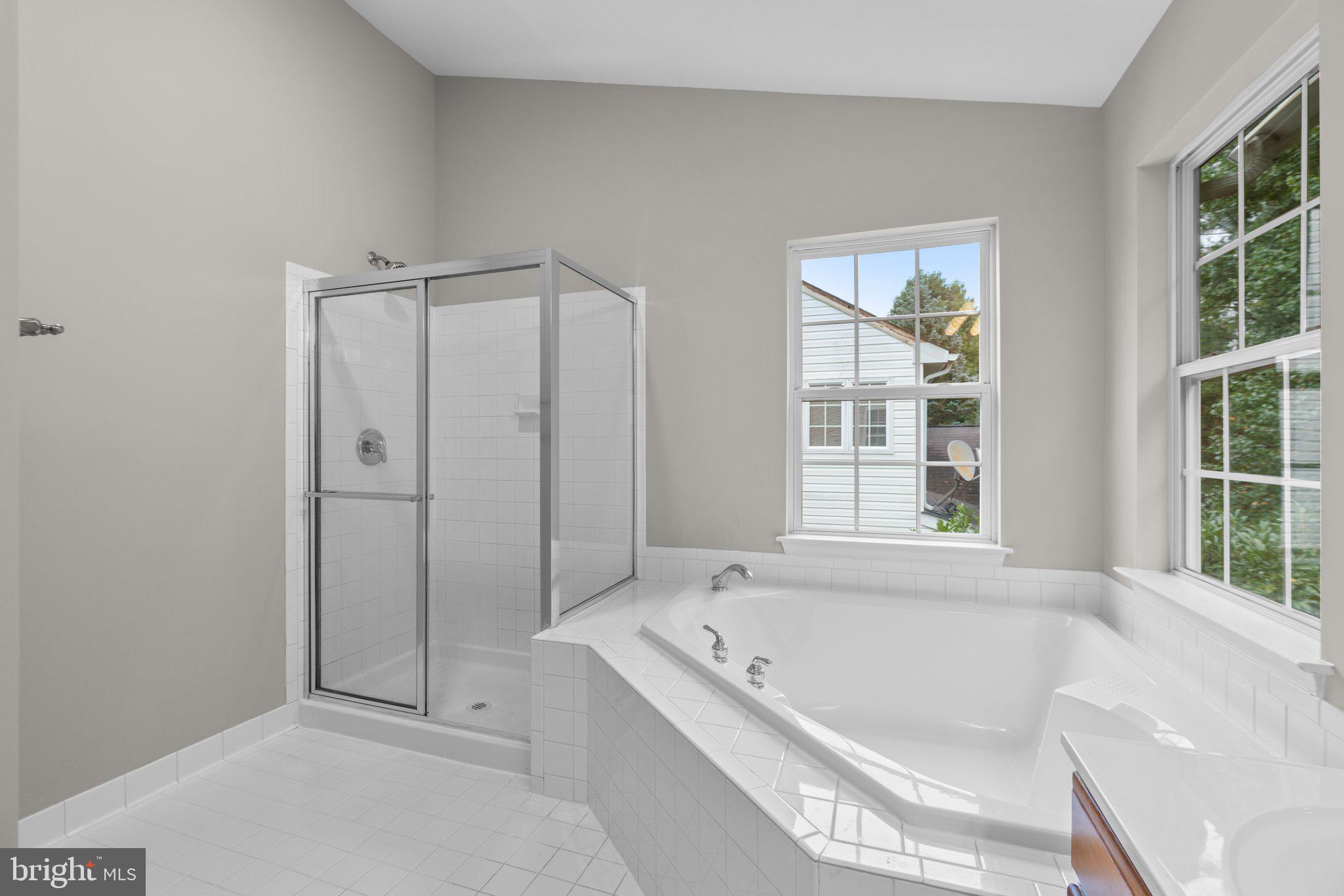 THE VISTAS AT WOODCLIFFE PARK - Residential