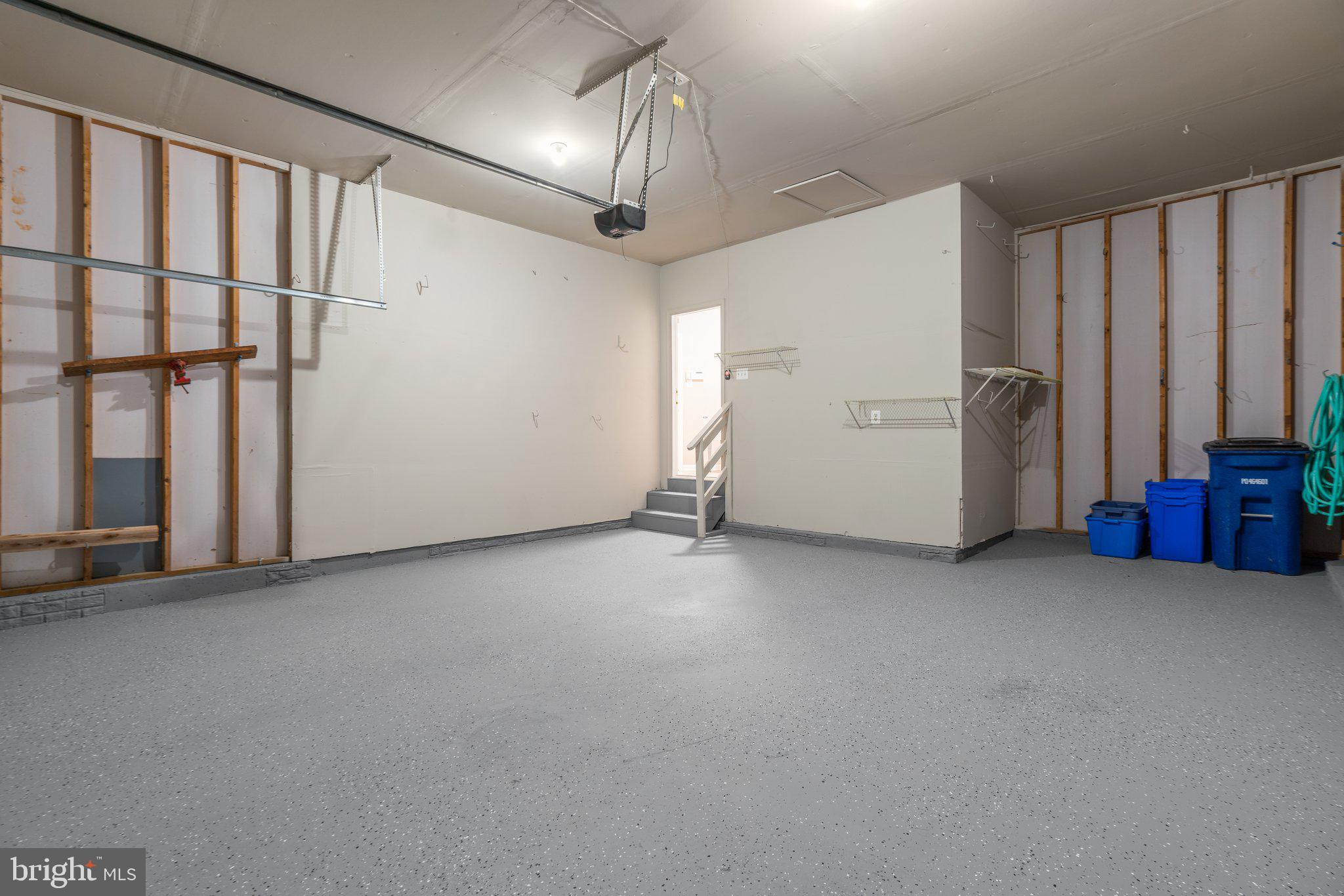 THE VISTAS AT WOODCLIFFE PARK - Residential