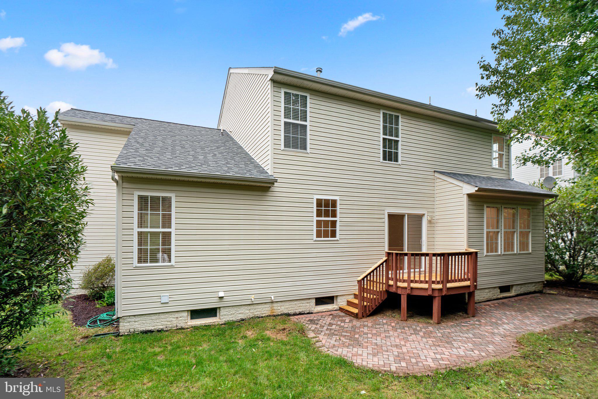 THE VISTAS AT WOODCLIFFE PARK - Residential