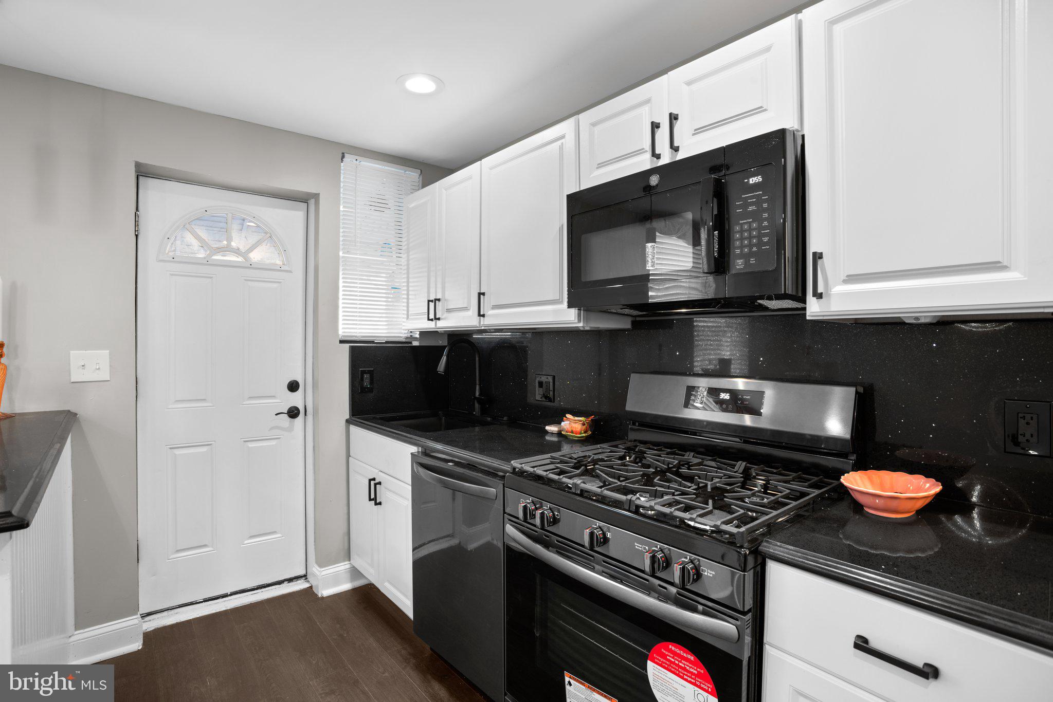 BELAIR-EDISON - Residential Lease
