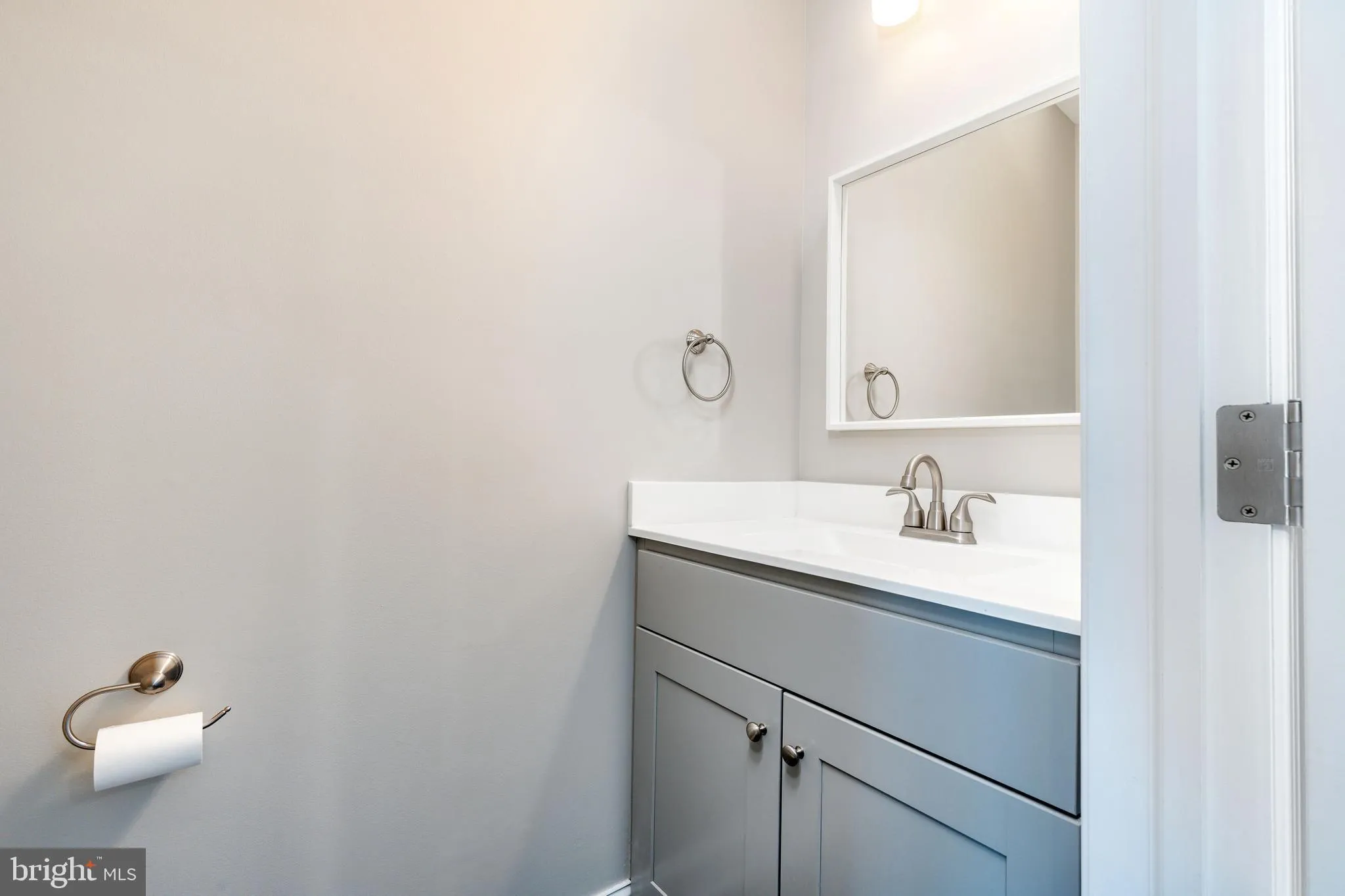 Conshohocken, Pennsylvania 19428, United States, 3 Bedrooms Bedrooms, ,3 BathroomsBathrooms,Residential,Active,93335