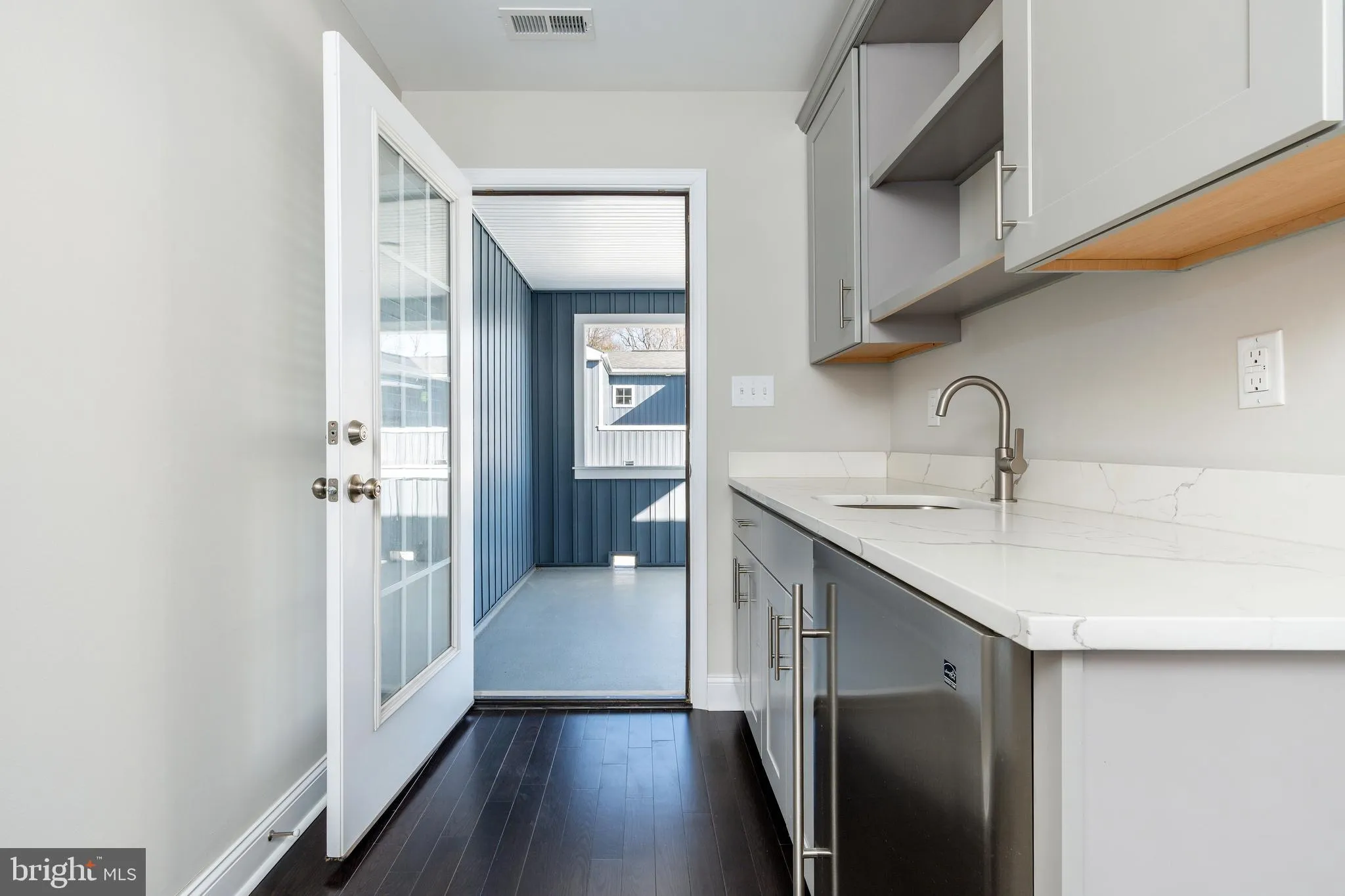 Conshohocken, Pennsylvania 19428, United States, 3 Bedrooms Bedrooms, ,3 BathroomsBathrooms,Residential,Active,93335