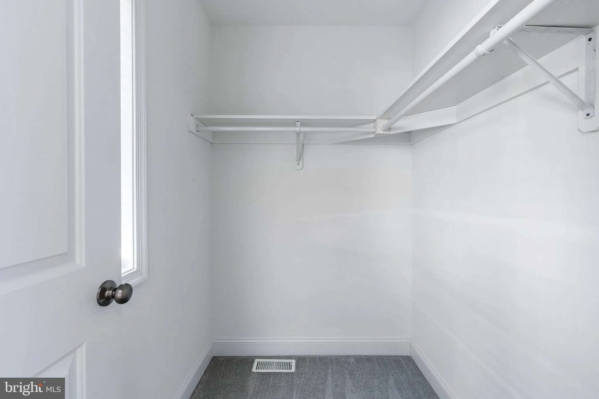 Conshohocken, Pennsylvania 19428, United States, 3 Bedrooms Bedrooms, ,3 BathroomsBathrooms,Residential,Active,93335