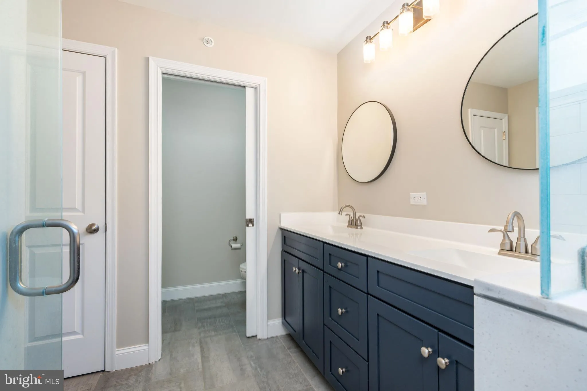 Conshohocken, Pennsylvania 19428, United States, 3 Bedrooms Bedrooms, ,3 BathroomsBathrooms,Residential,Active,93335