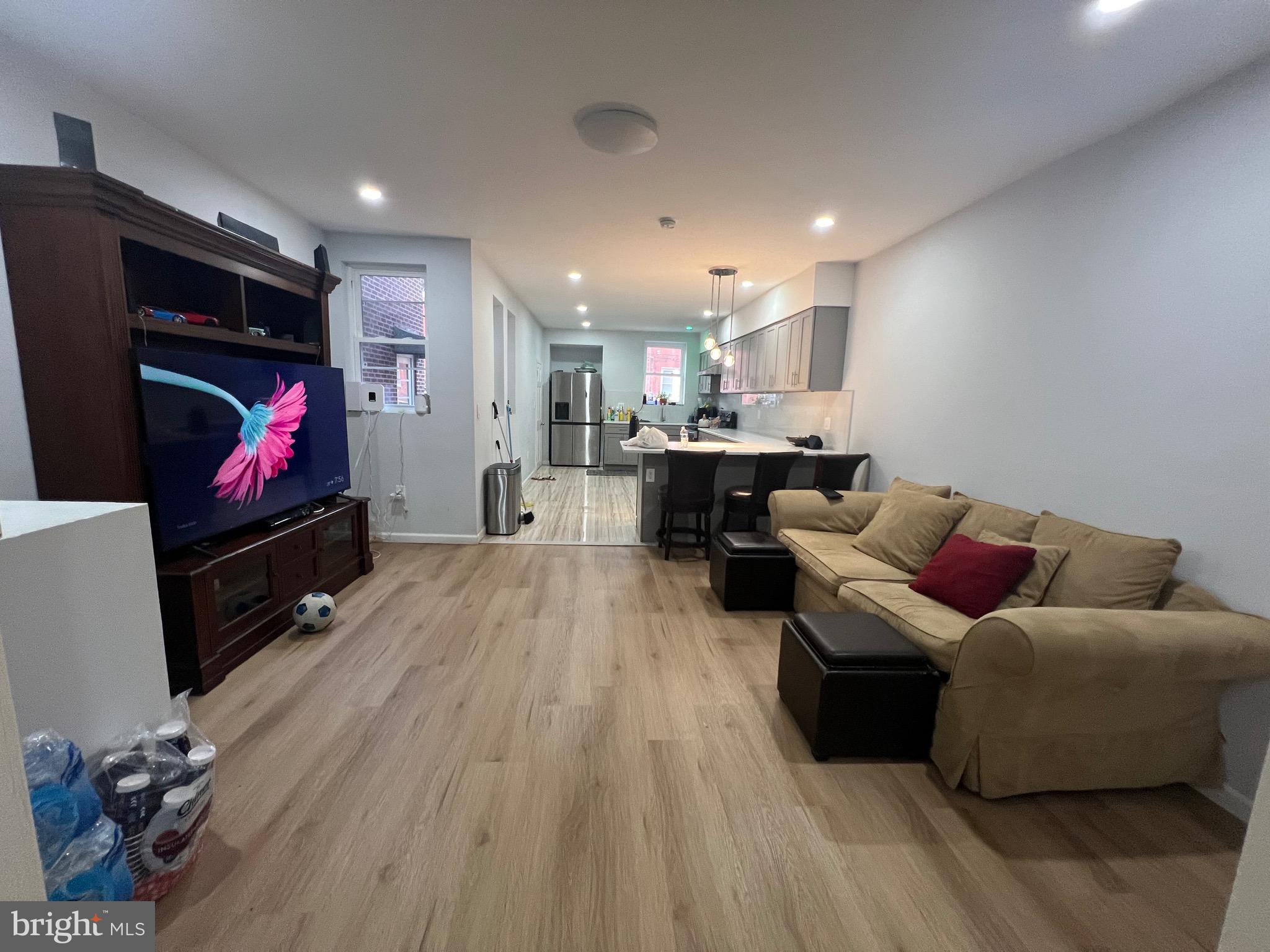 MAYFAIR - Residential