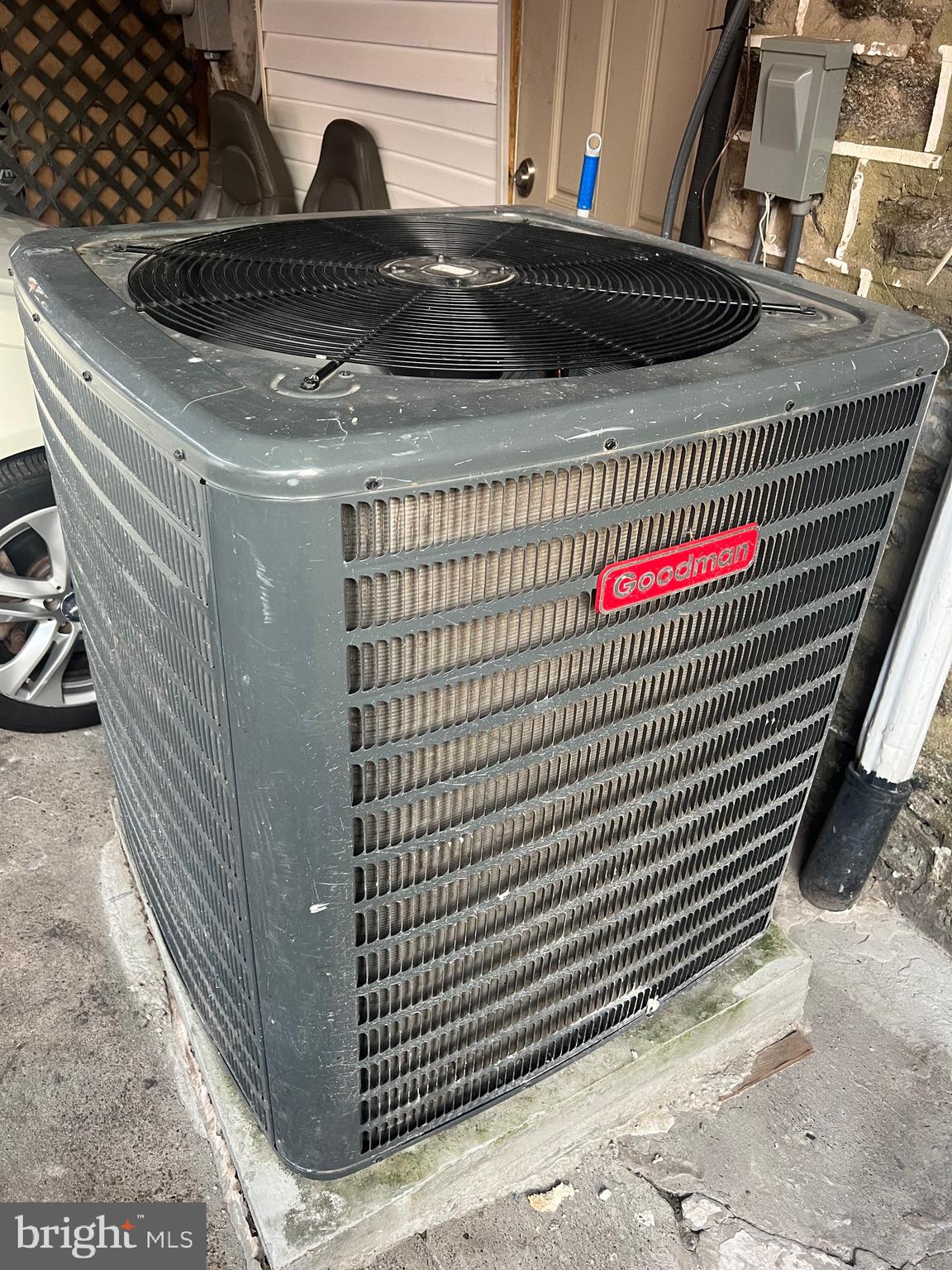 MAYFAIR - Residential