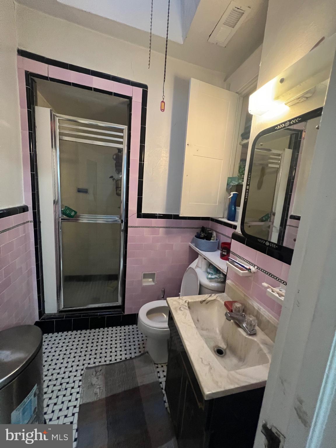 MAYFAIR - Residential