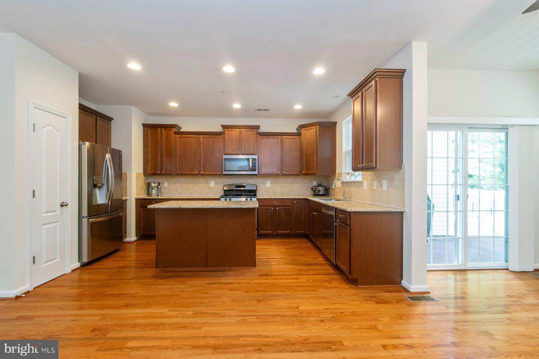 720 HIDDEN OAK LANE