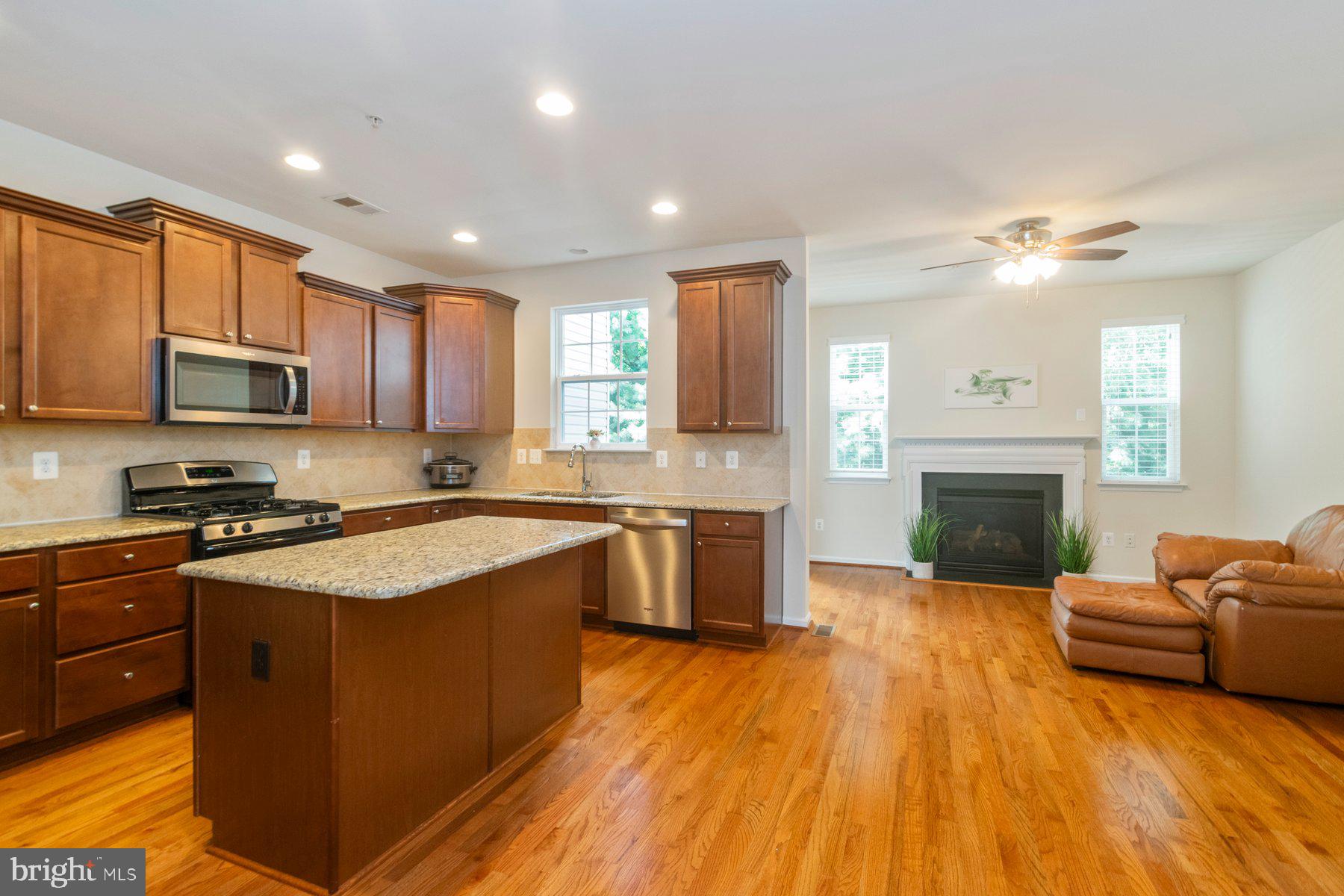 720 HIDDEN OAK LANE
