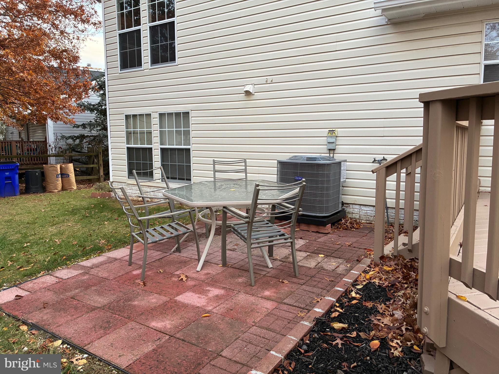 1406 WILLOW OAK DRIVE