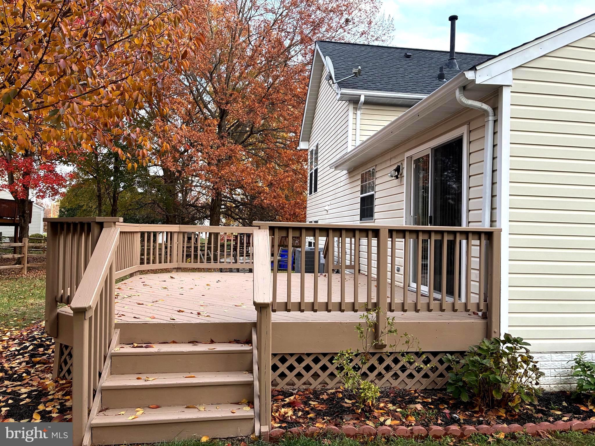 1406 WILLOW OAK DRIVE