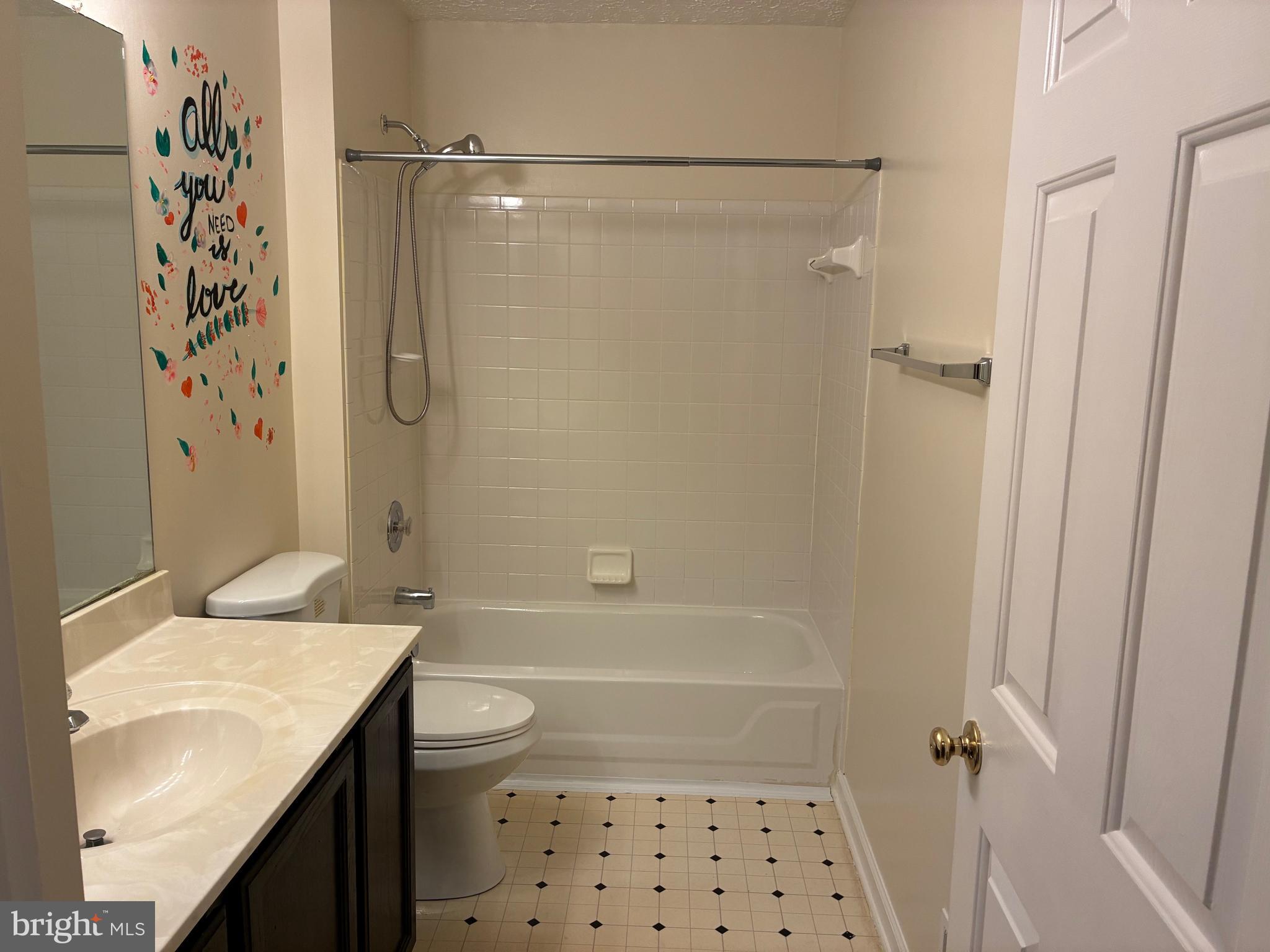 FREDERICKTOWNE VILLAGE - Residential