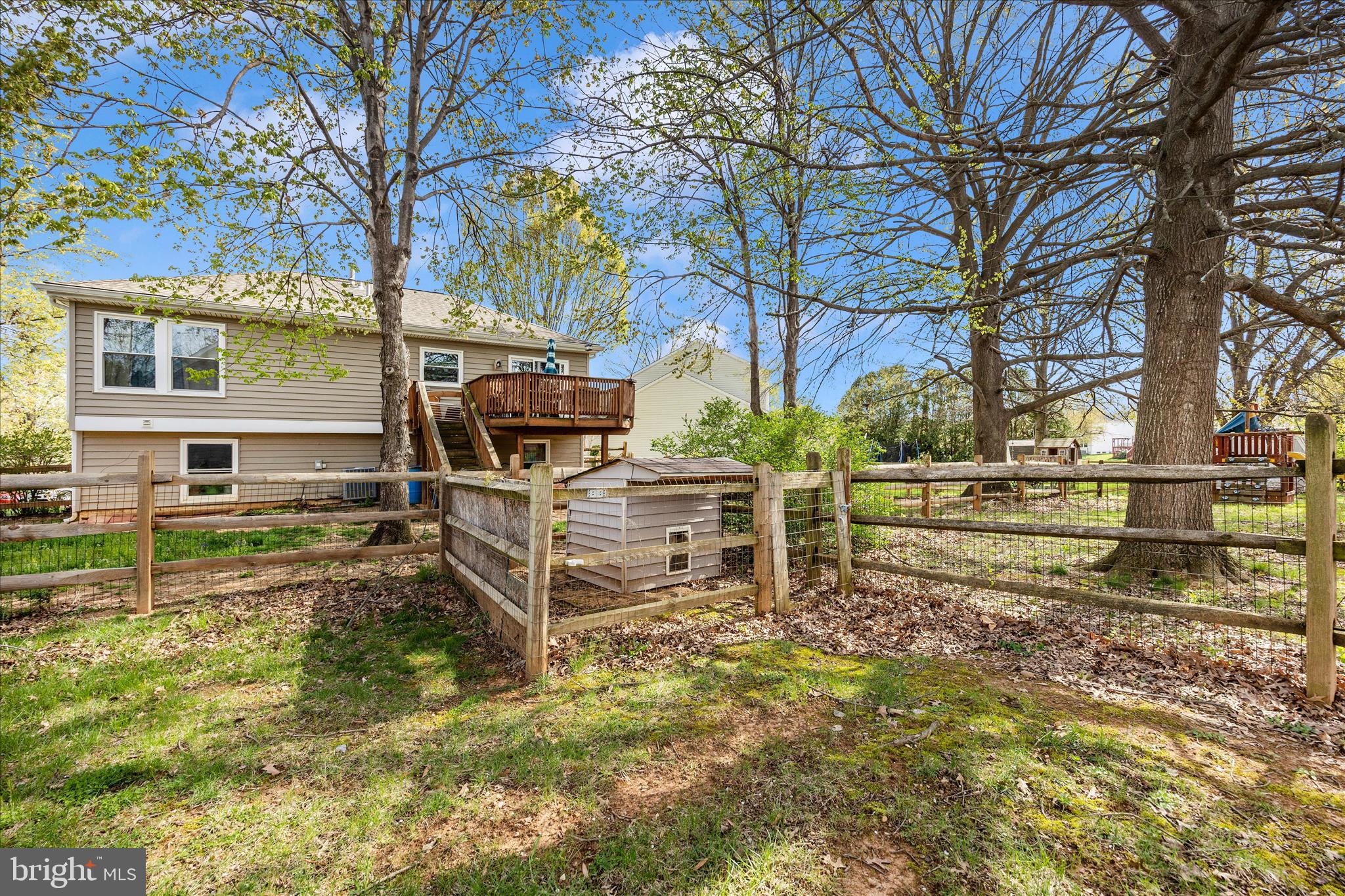 FREDERICKTOWNE VILLAGE - Residential