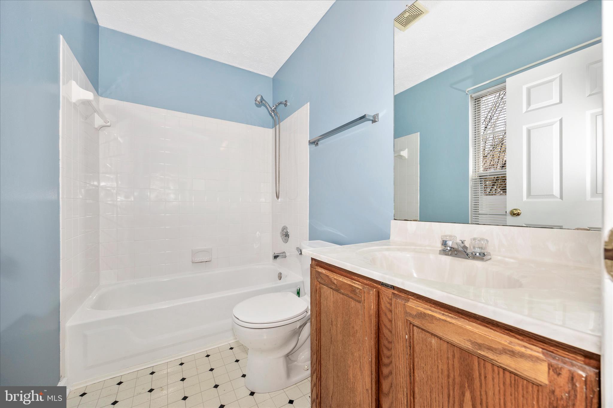 FREDERICKTOWNE VILLAGE - Residential