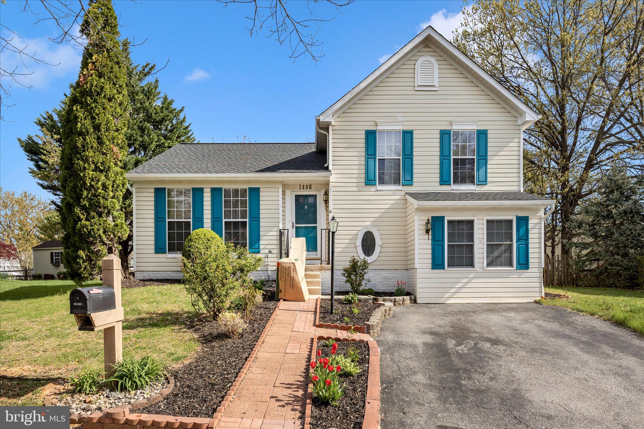 FREDERICKTOWNE VILLAGE - Residential