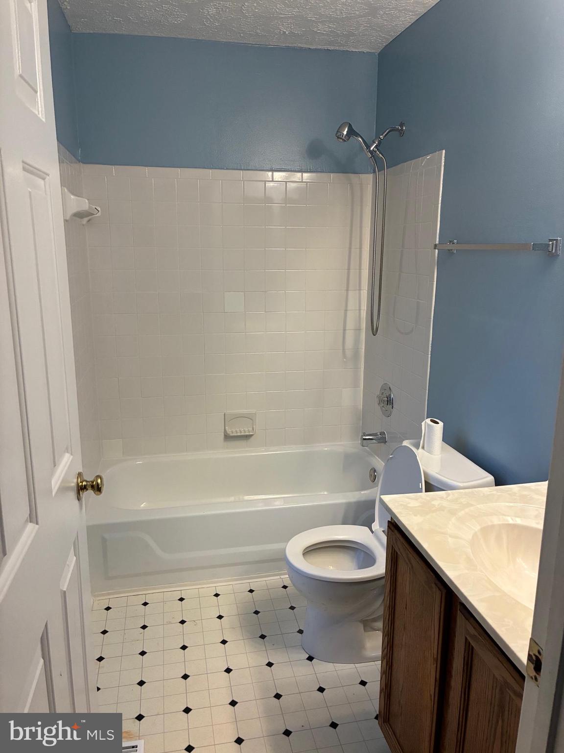 FREDERICKTOWNE VILLAGE - Residential