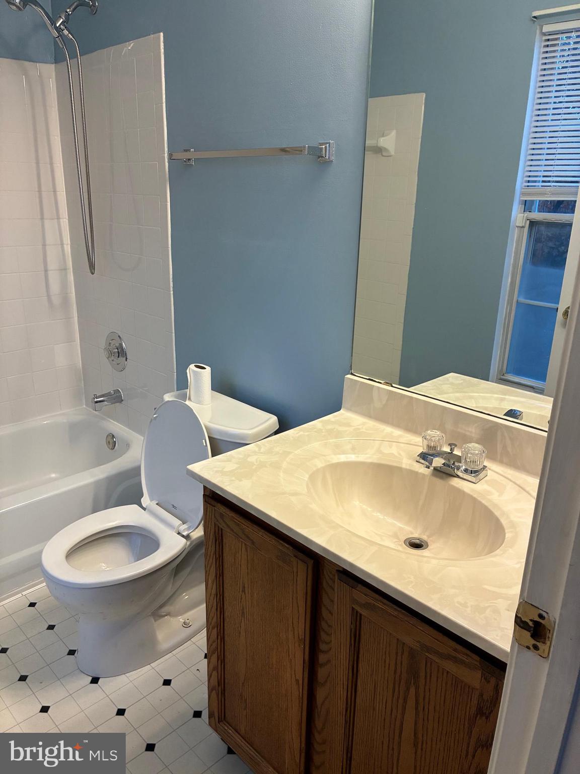 FREDERICKTOWNE VILLAGE - Residential