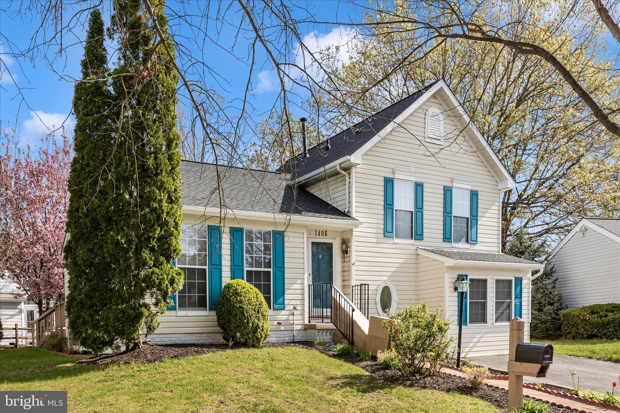 FREDERICKTOWNE VILLAGE - Residential