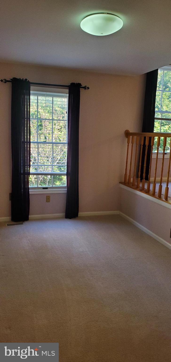 POTOMAC RIDGE - Residential Lease