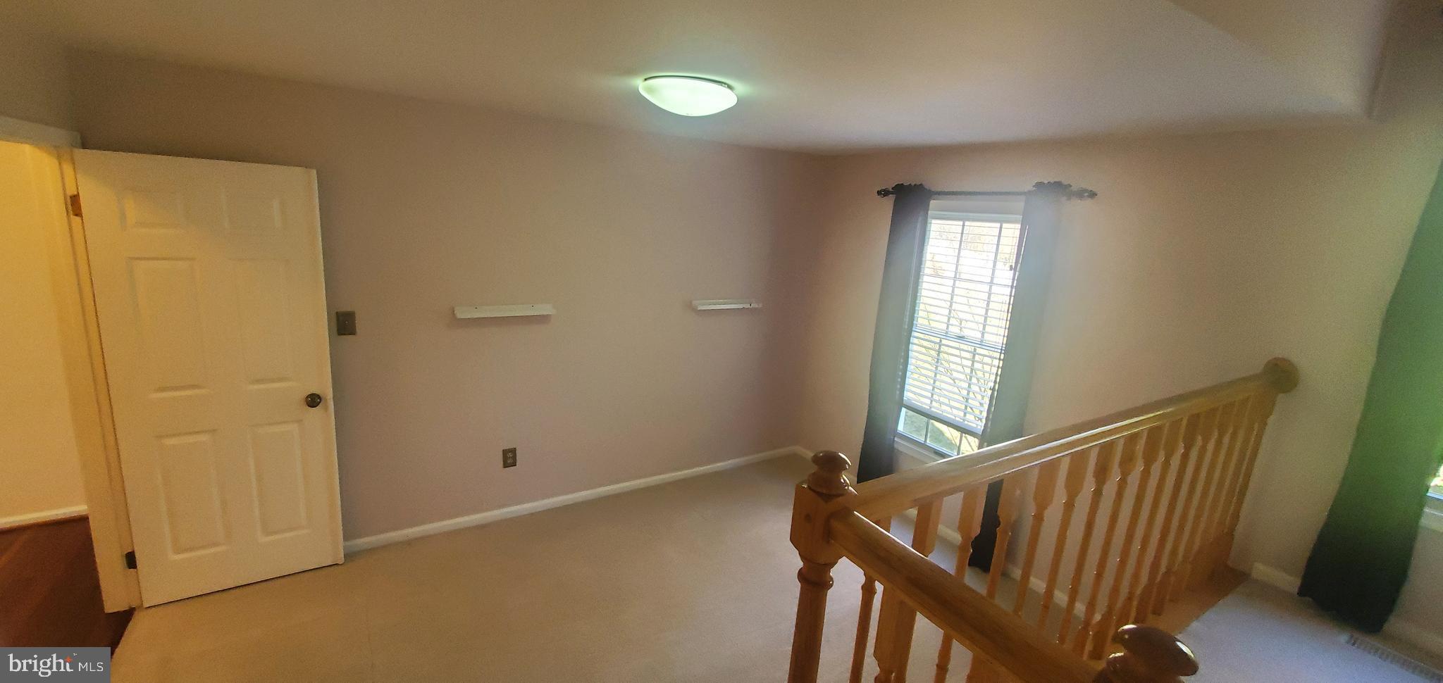 POTOMAC RIDGE - Residential Lease