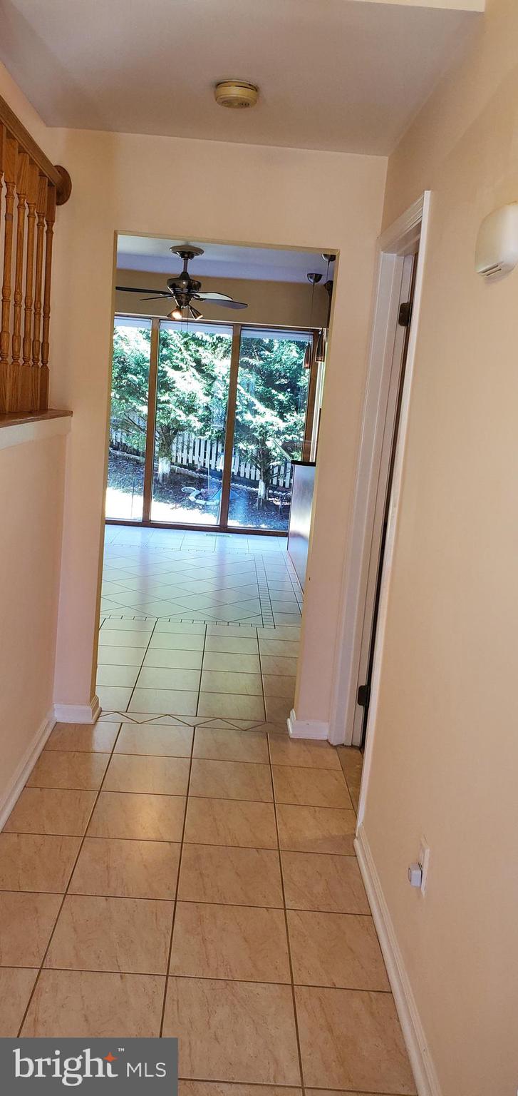 POTOMAC RIDGE - Residential Lease