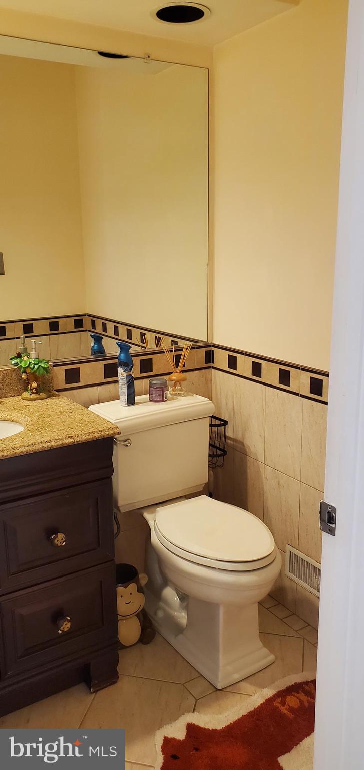 POTOMAC RIDGE - Residential Lease