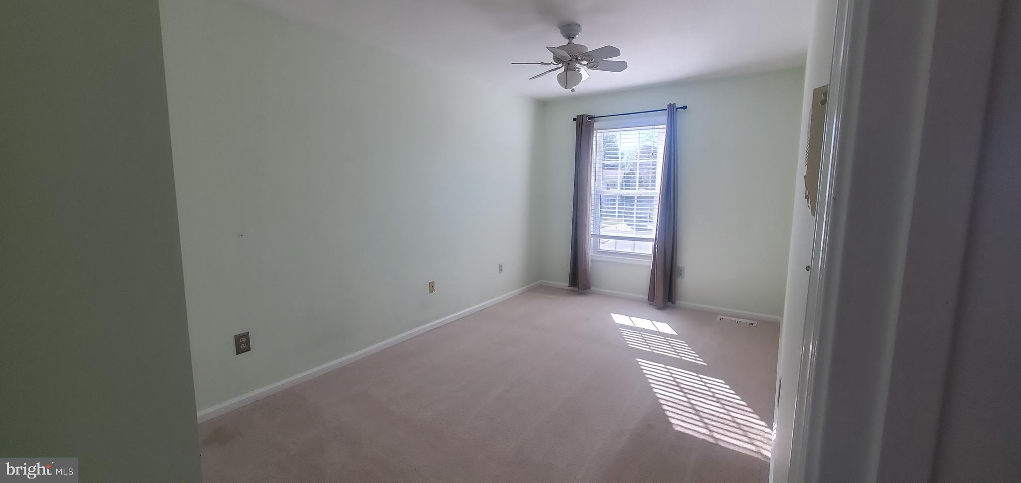 POTOMAC RIDGE - Residential Lease