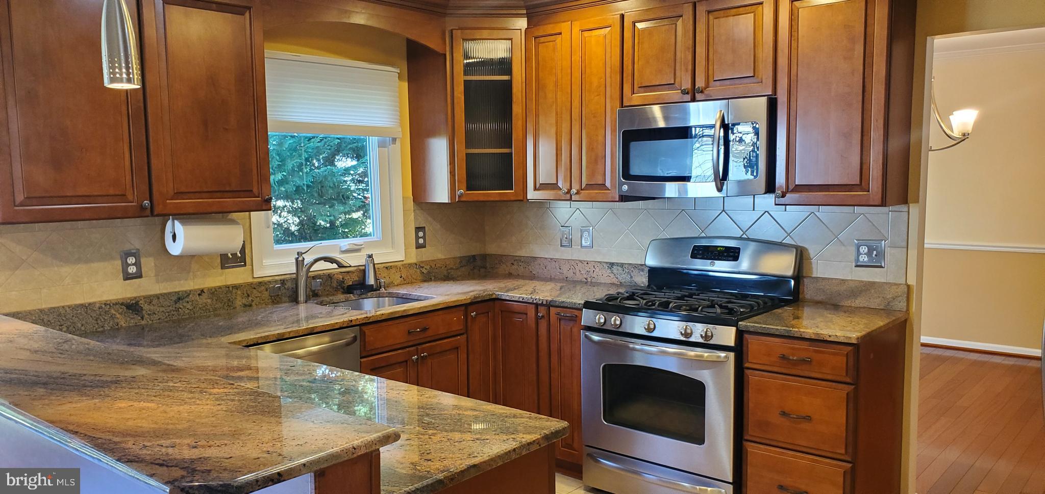 POTOMAC RIDGE - Residential Lease