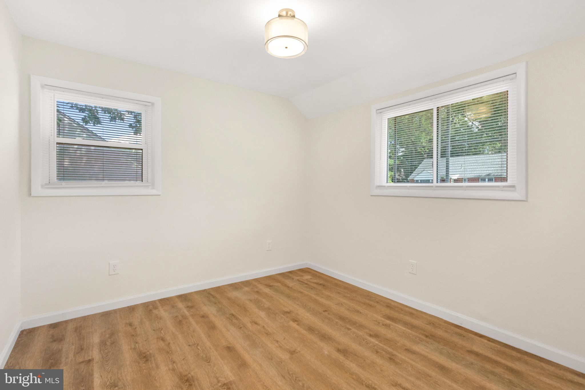 GLENMONT HILLS - Residential Lease