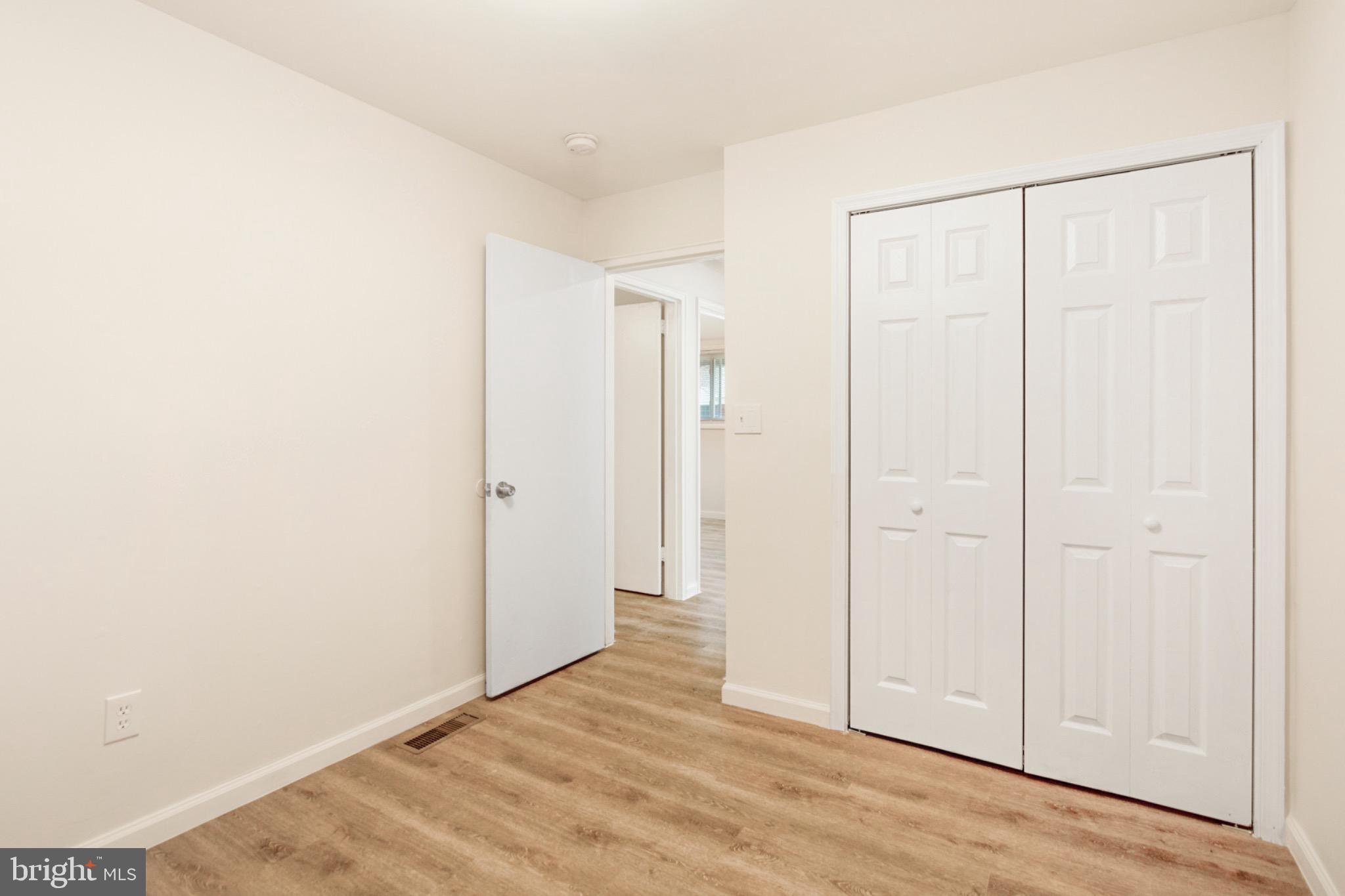 GLENMONT HILLS - Residential Lease