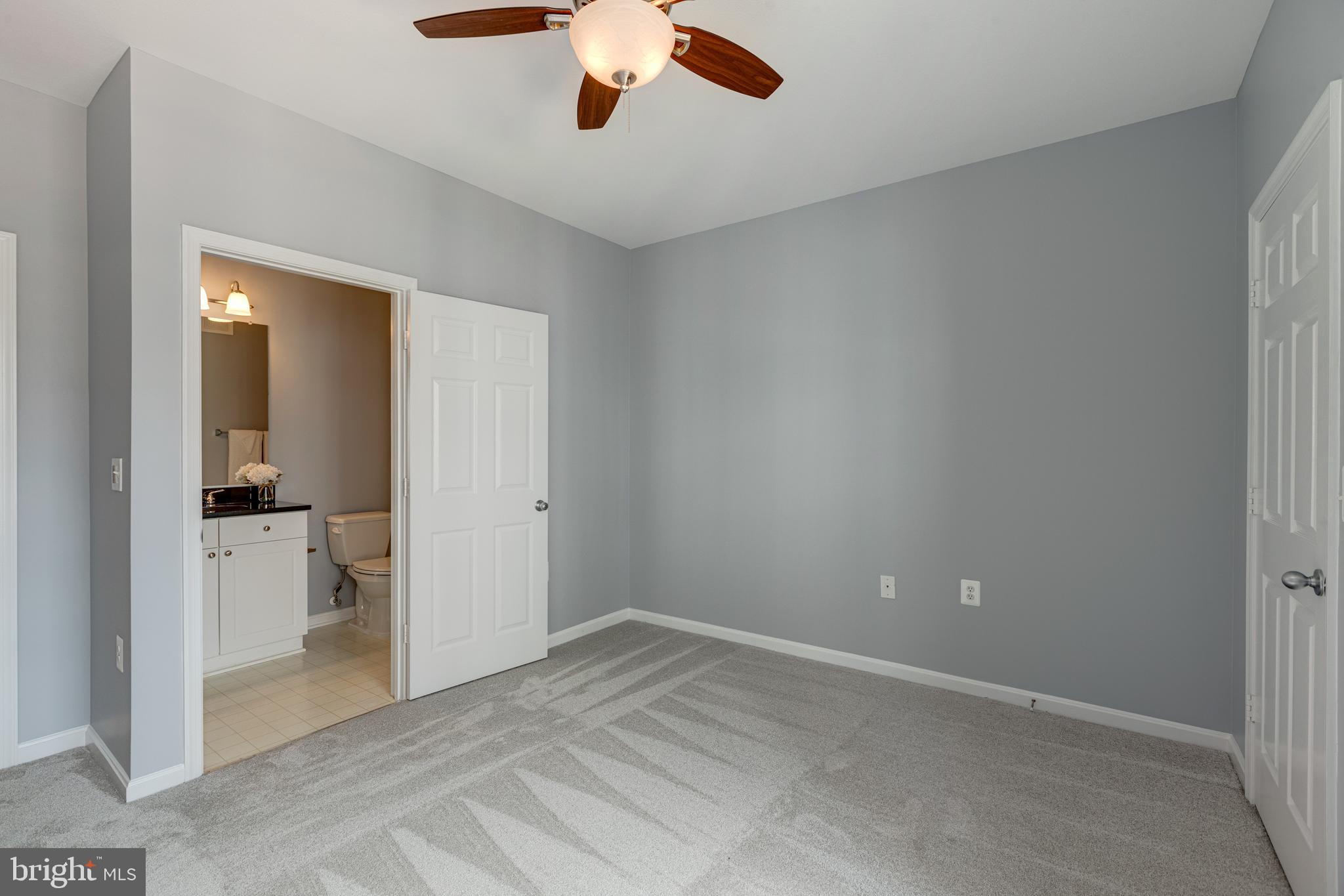 FAIRFAX RIDGE CONDOS - Residential