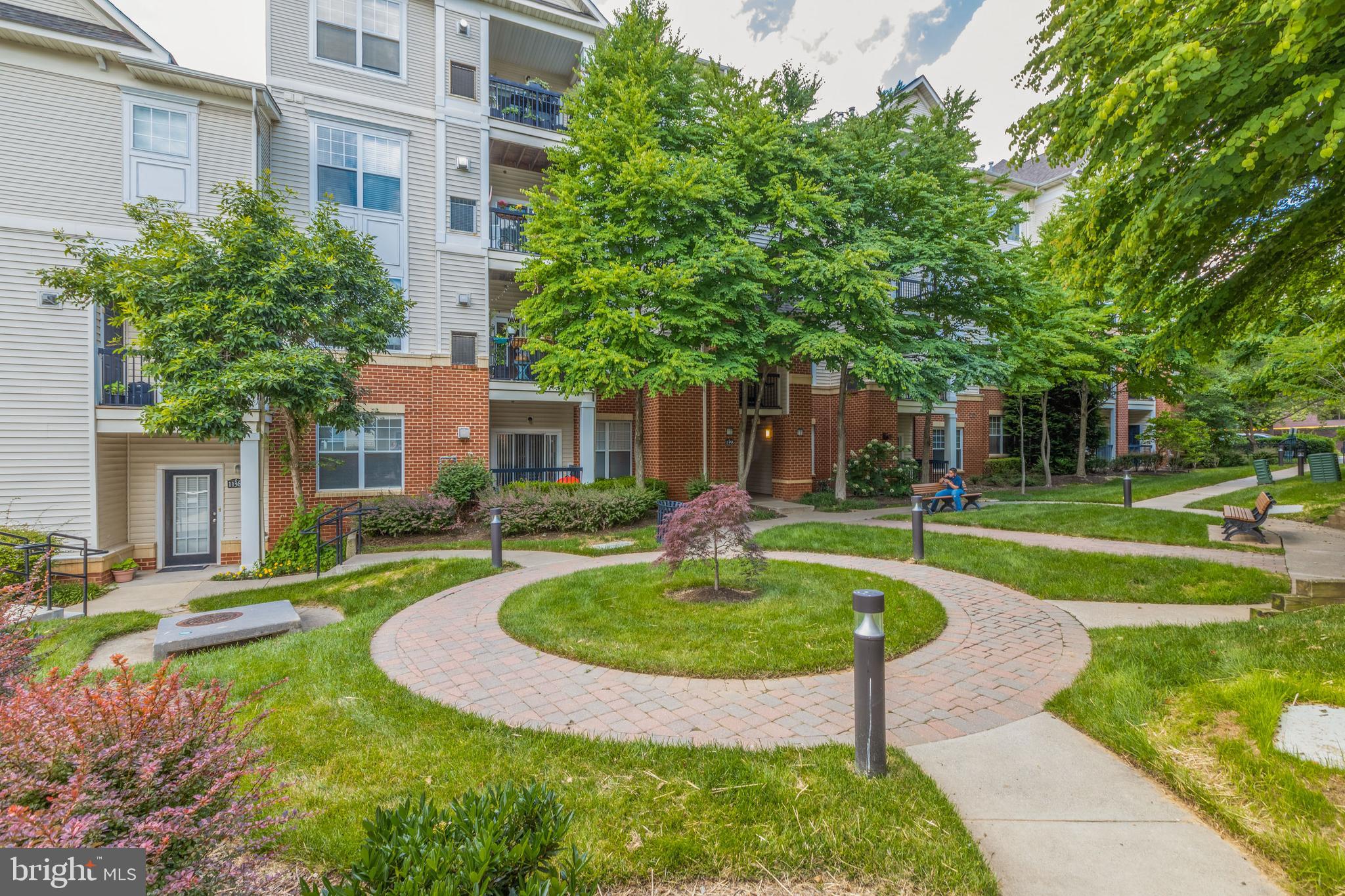 FAIRFAX RIDGE CONDOS - Residential