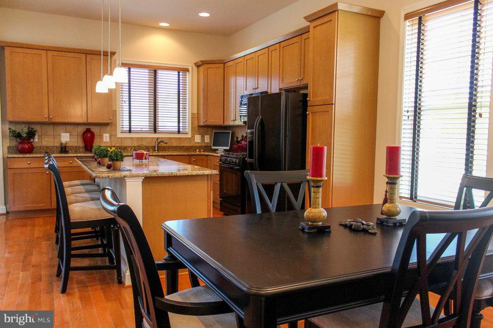 THE HARBOURS AT SOLOMONS ISLAND - Residential