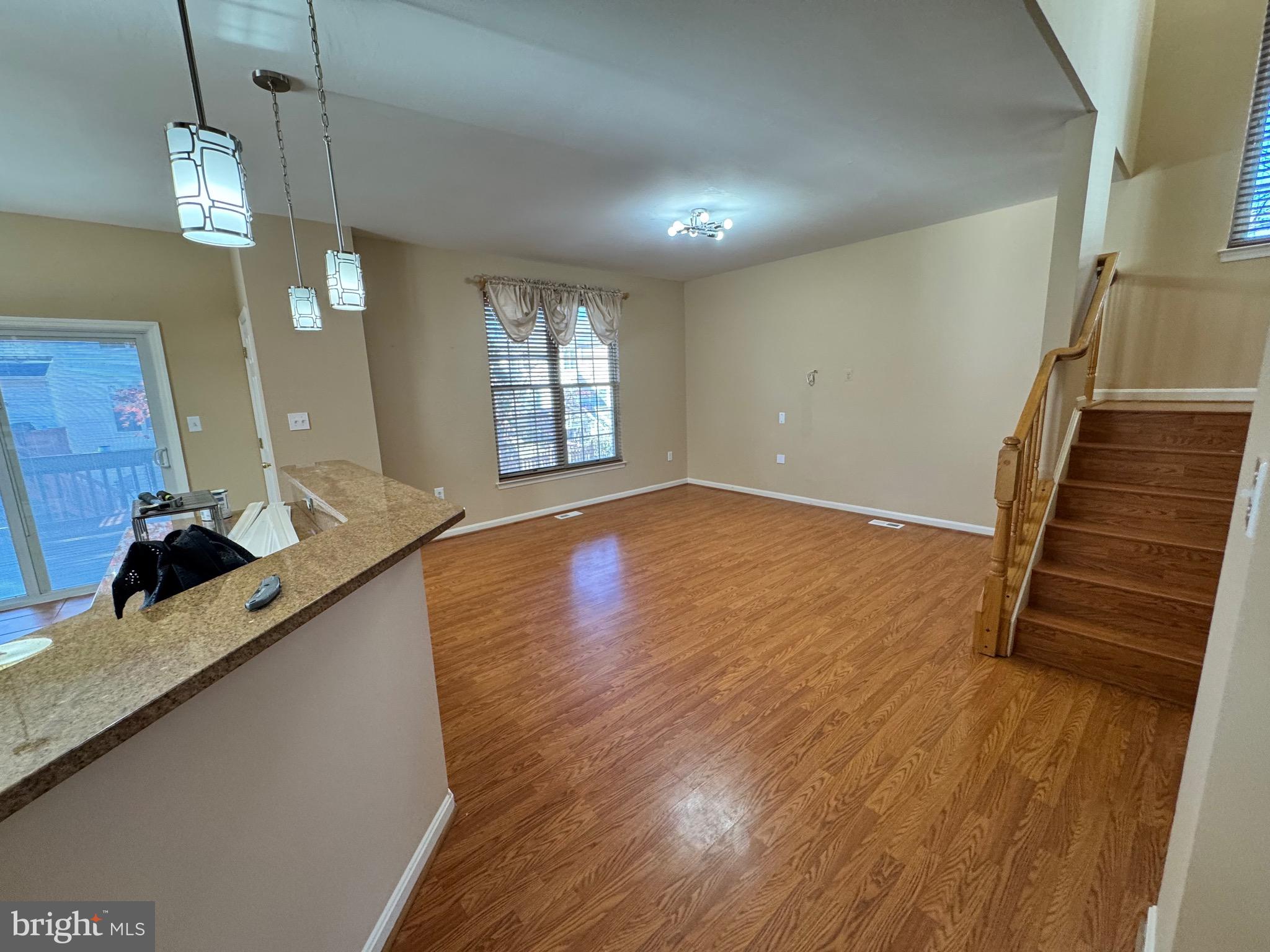 BRISTOW - Residential