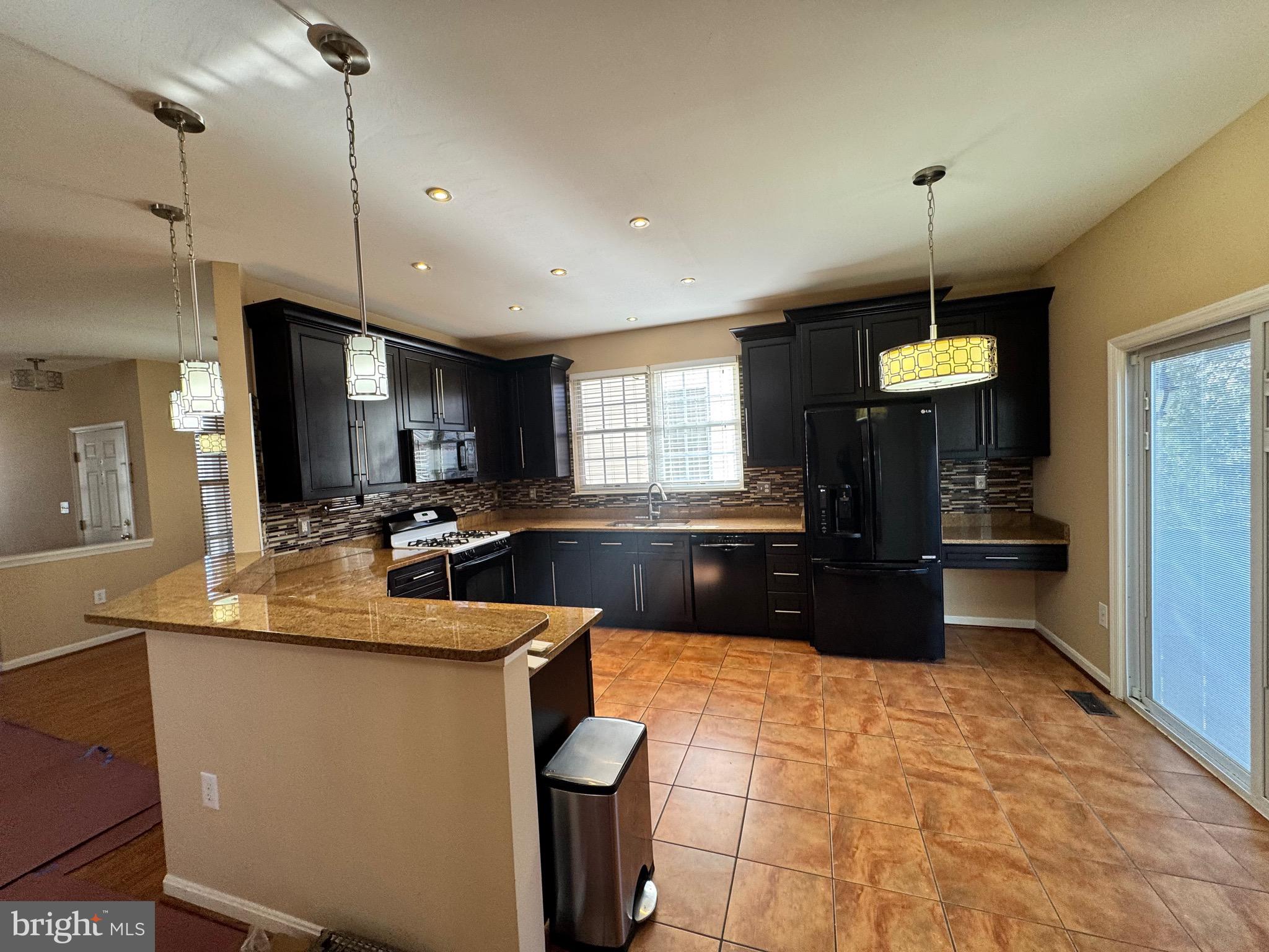 BRISTOW - Residential