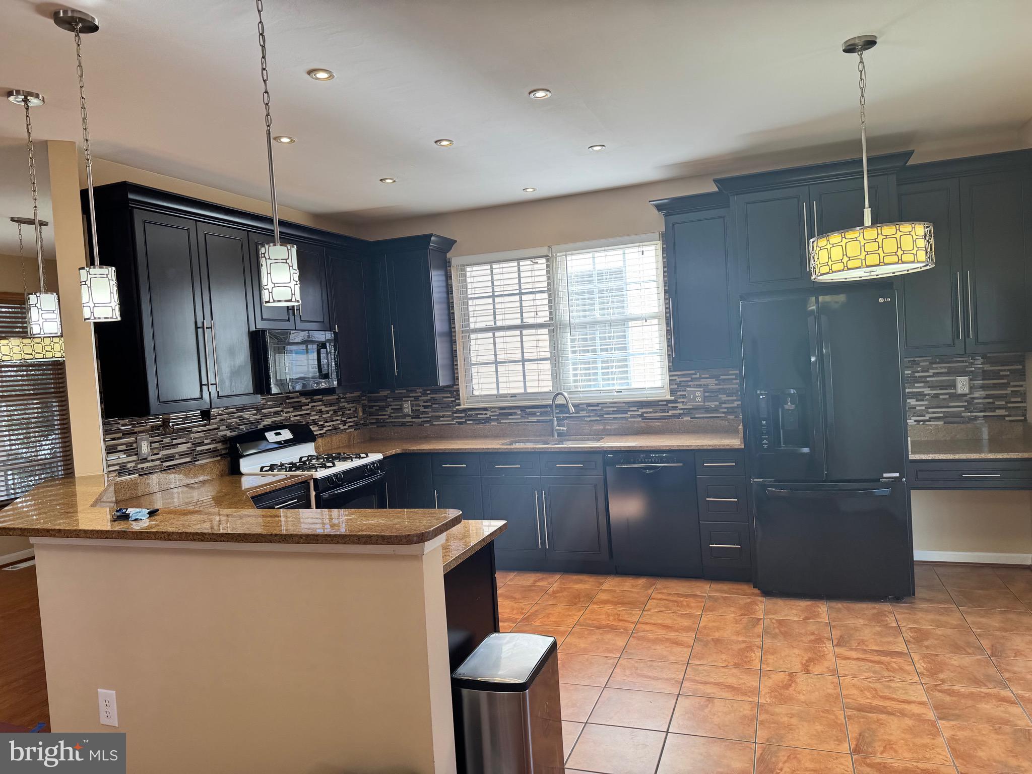 BRISTOW - Residential