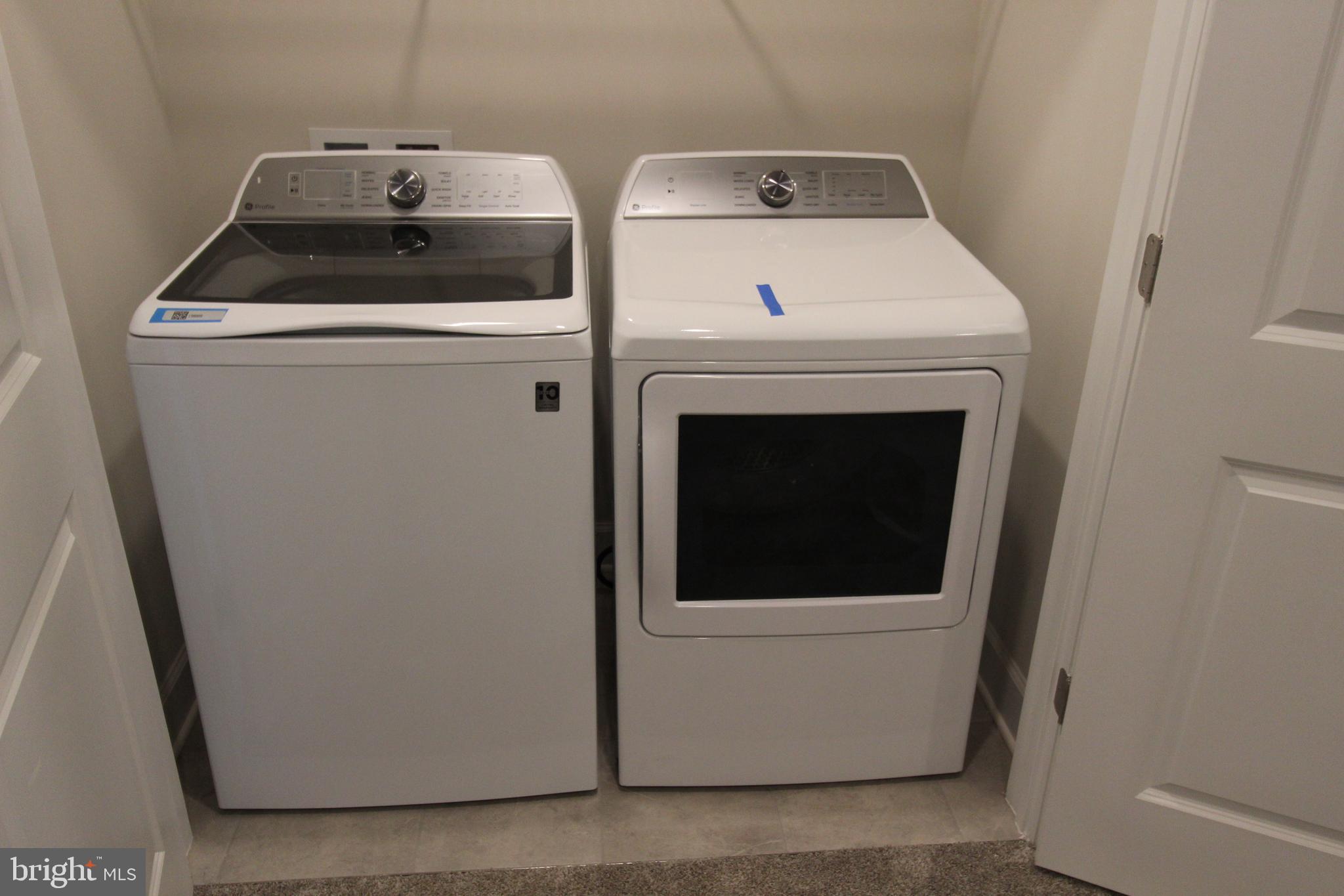 METRO WALK AT MOOREFIELD STATION - Residential Lease