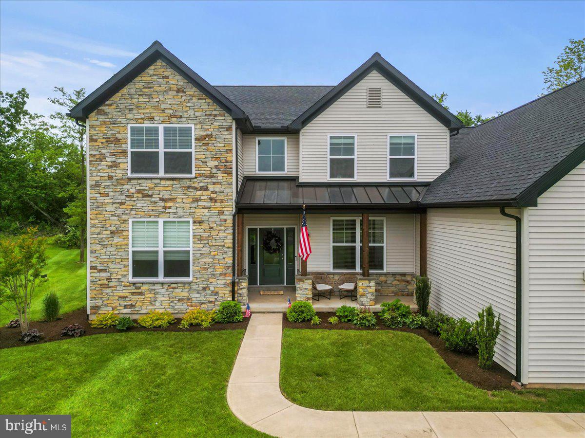 14 PRINCESS COURT