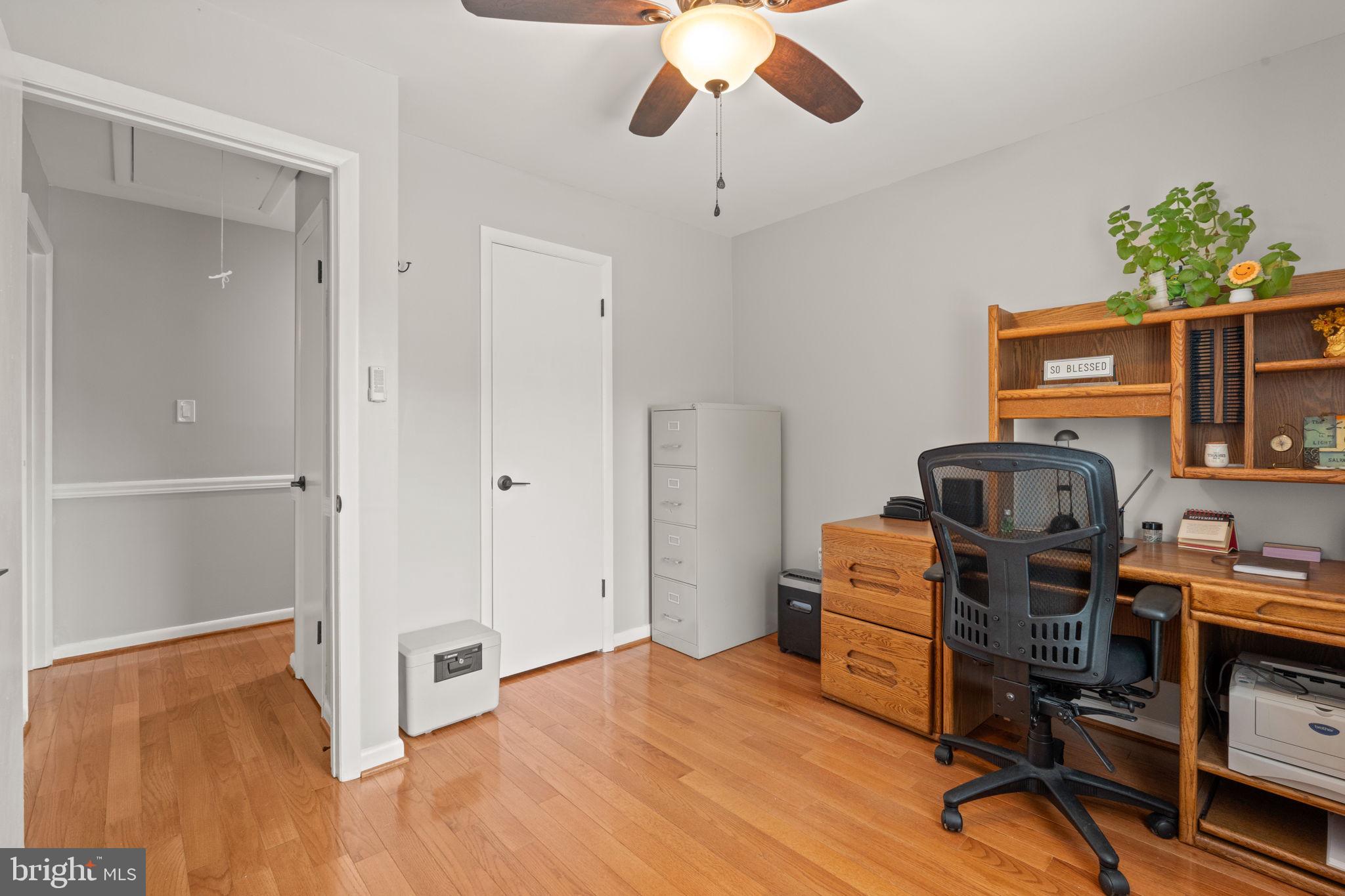 DALE CITY - Residential Lease